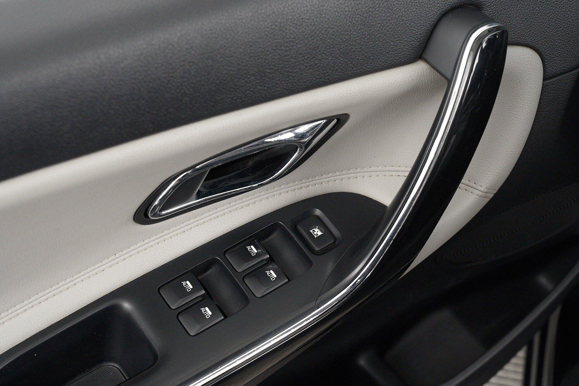 Kia Ceed 2015, черный
