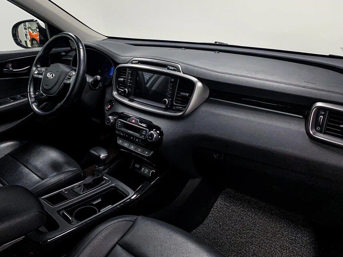 Kia Sorento 2018, белый