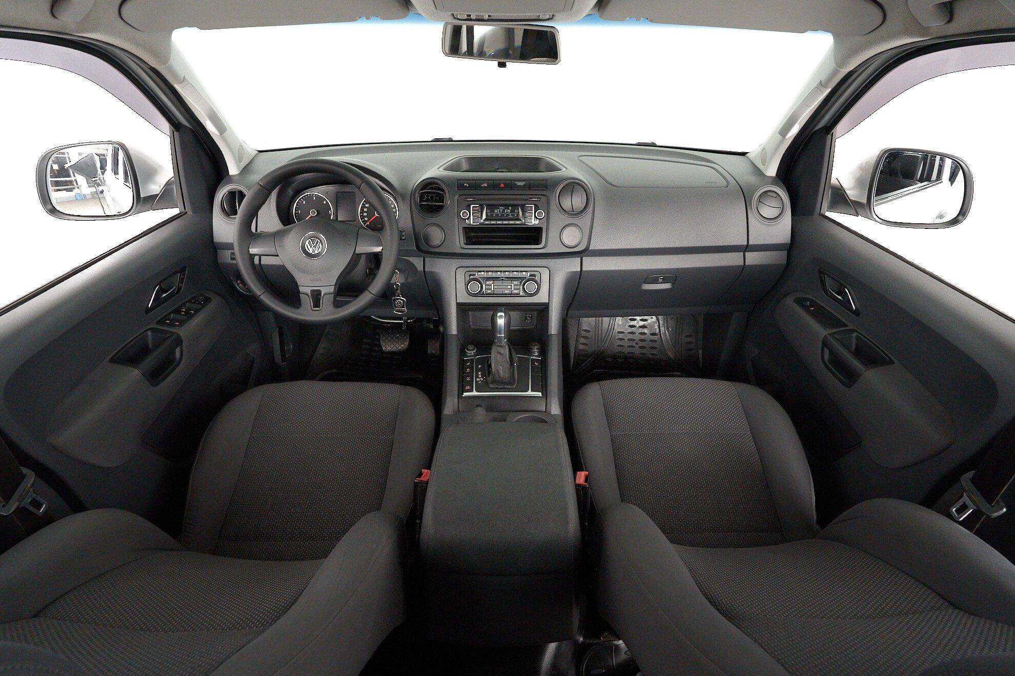 Volkswagen Amarok 2013, серебряный