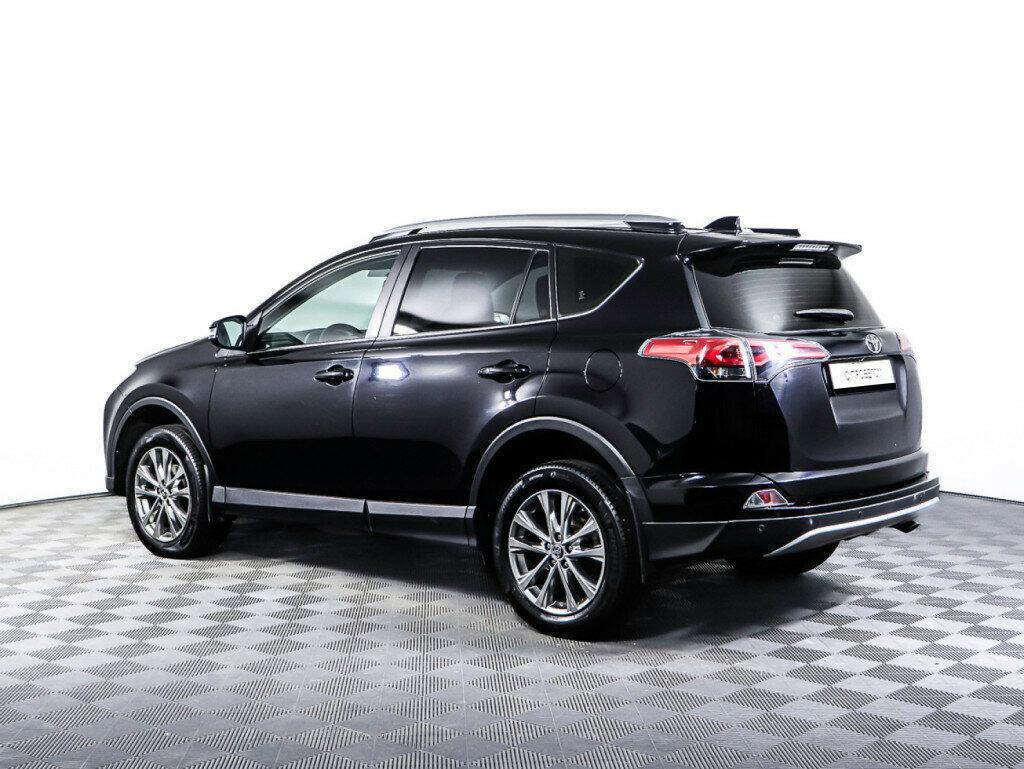 Toyota RAV4 2017, черный