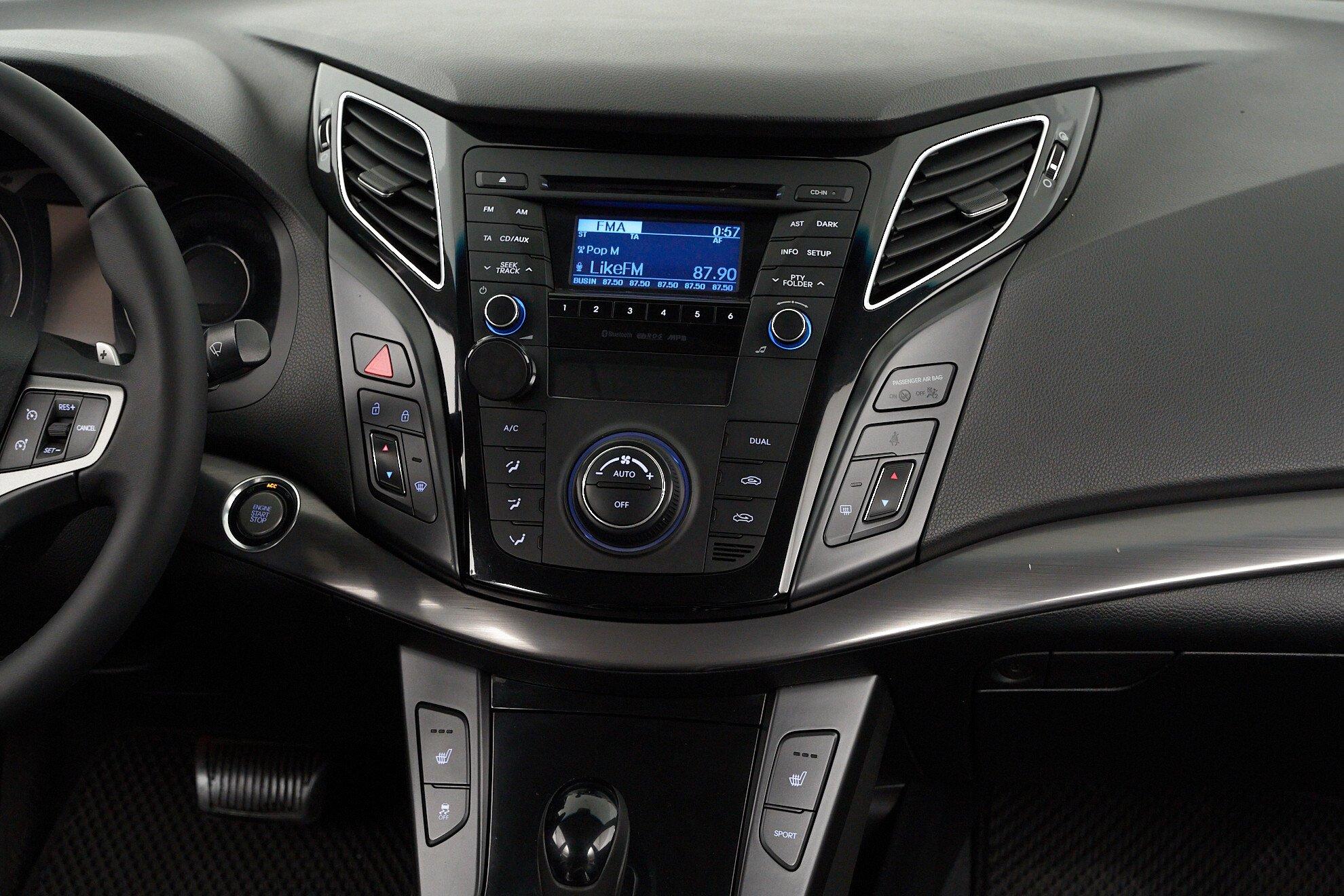 Hyundai i40 2013, серый