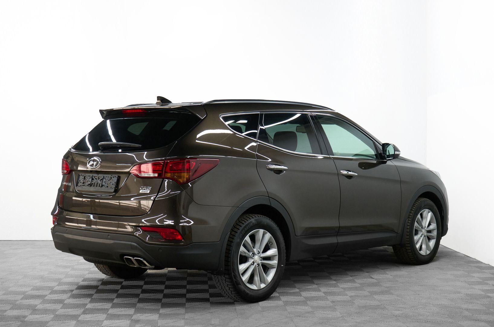 Hyundai Santa Fe 2017, коричневый