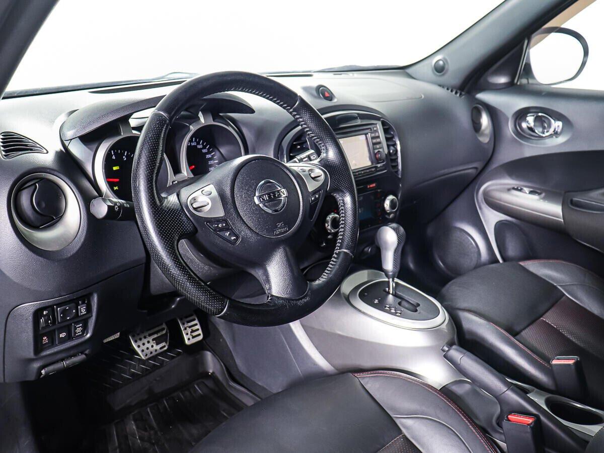 Nissan Juke 2014, белый