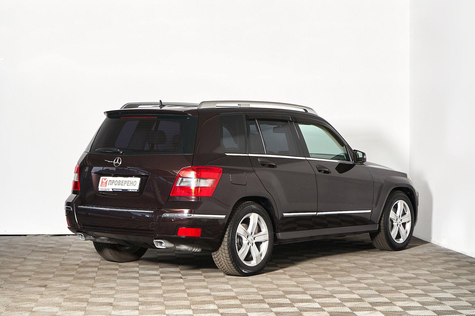 Mercedes-Benz GLK-Класс 2010, коричневый