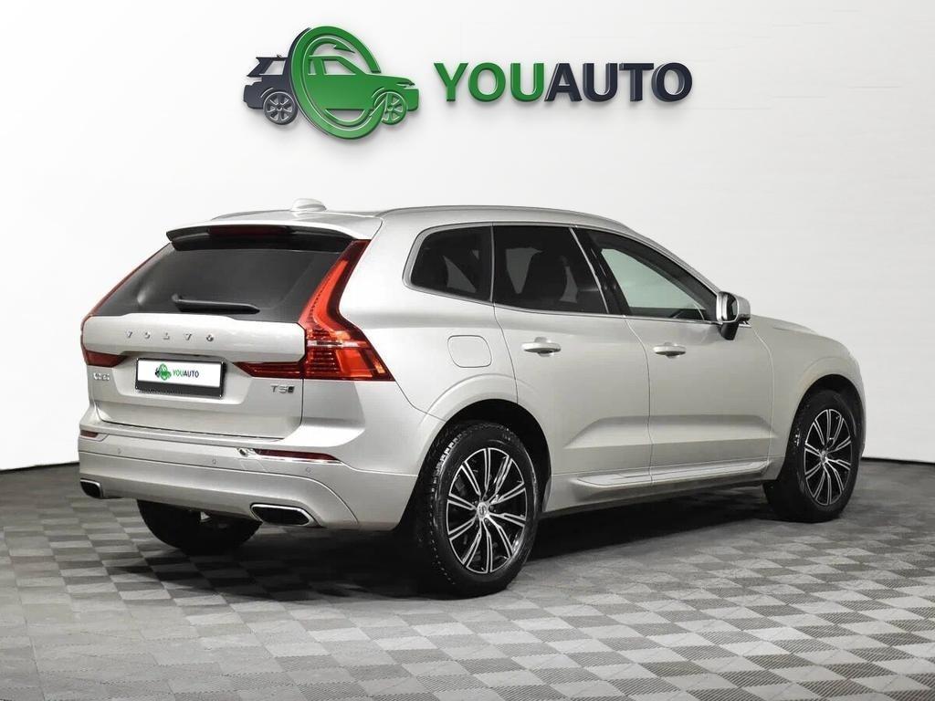 Volvo XC60 2021, бежевый