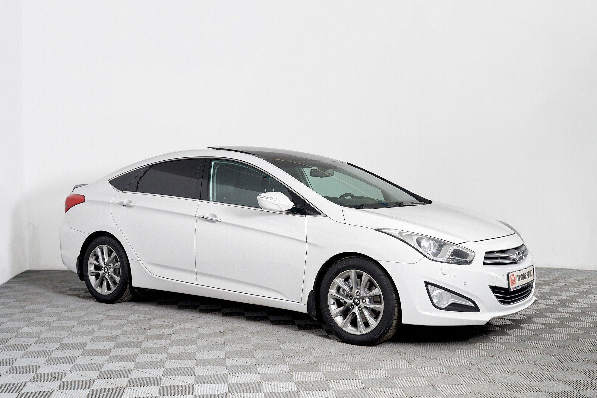 Hyundai i40 2014, белый