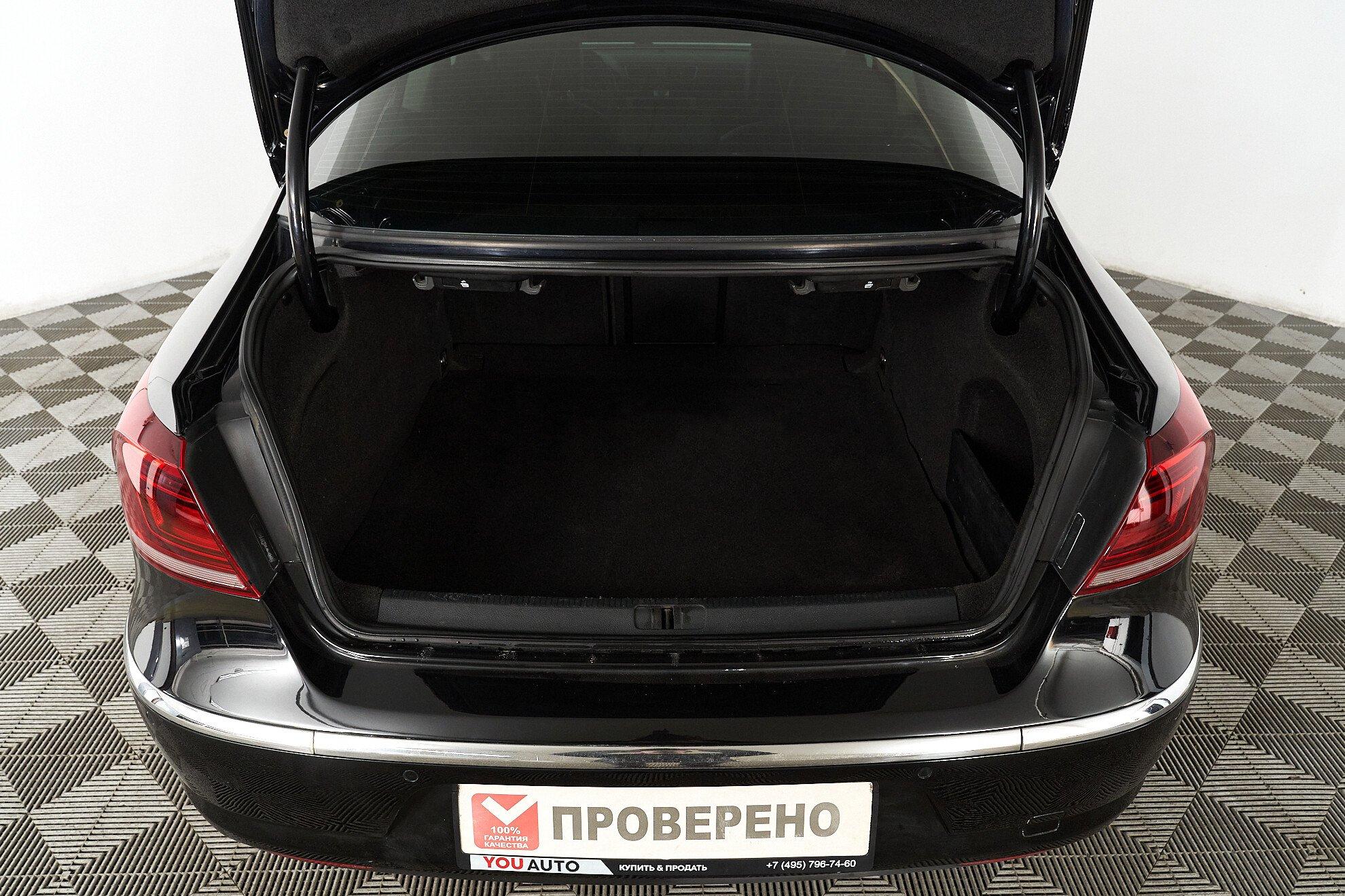 Volkswagen Passat CC 2013, черный