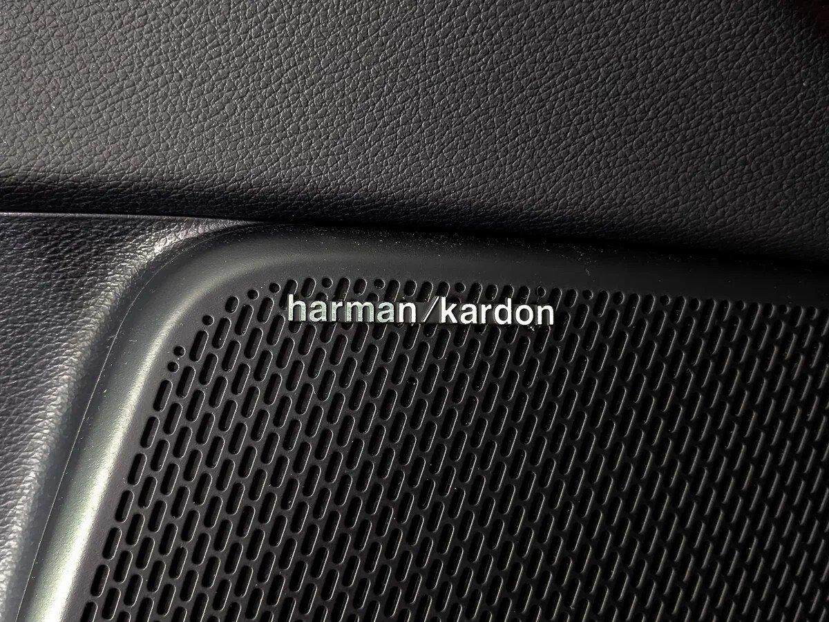 Kia Soul 2022, красный