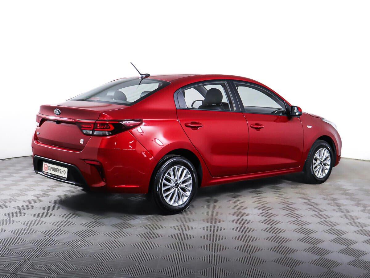 Kia Rio 2020, красный