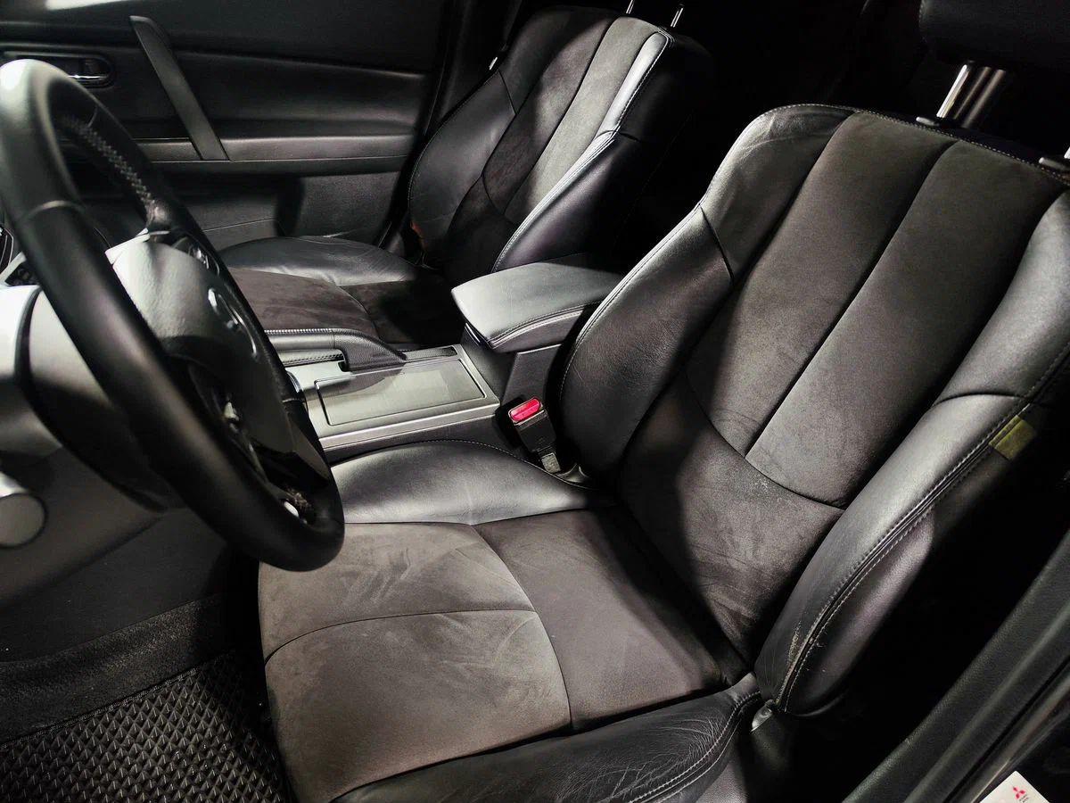 Mazda 6 2011, черный