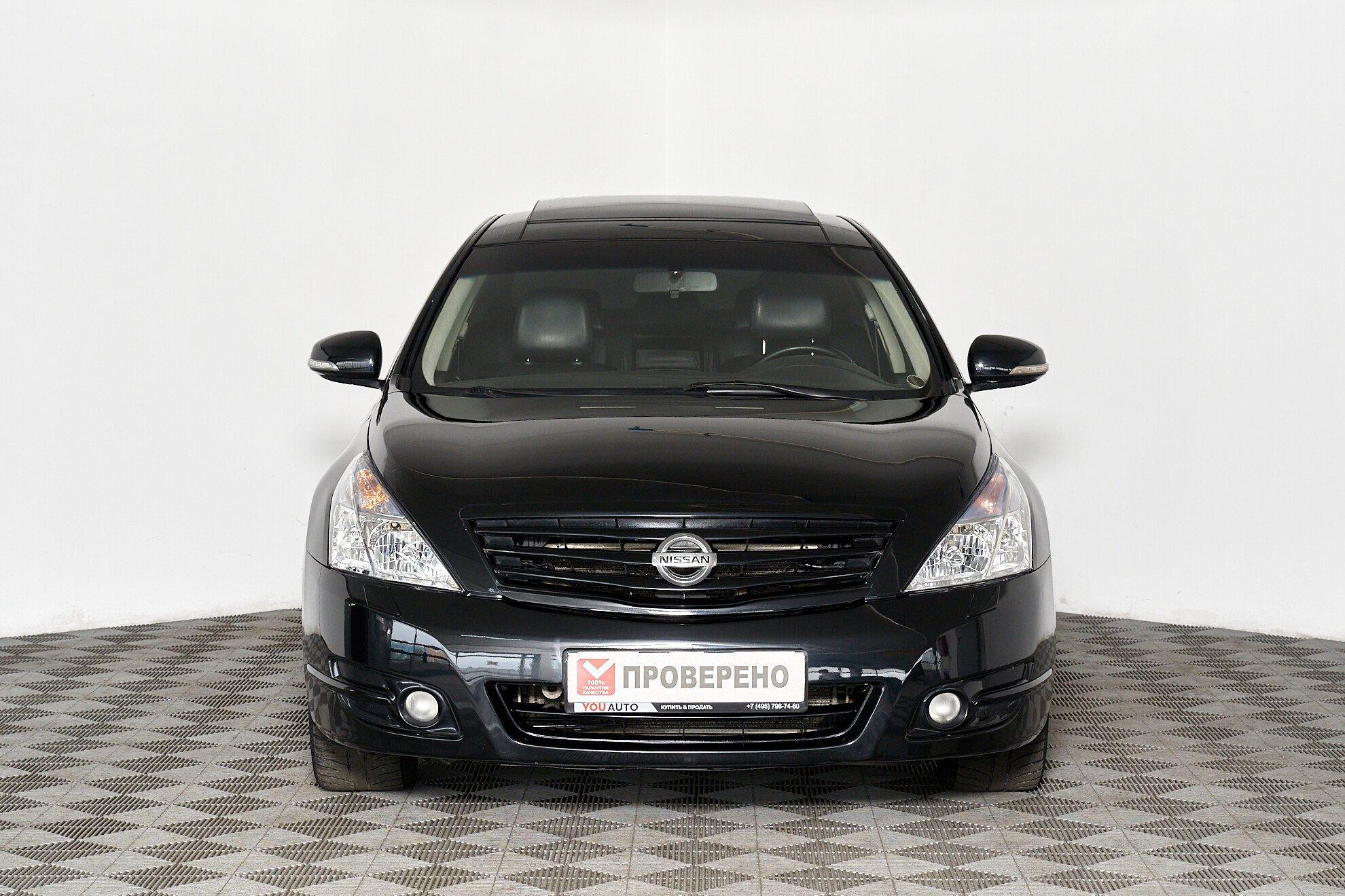 Nissan Teana 2010, черный