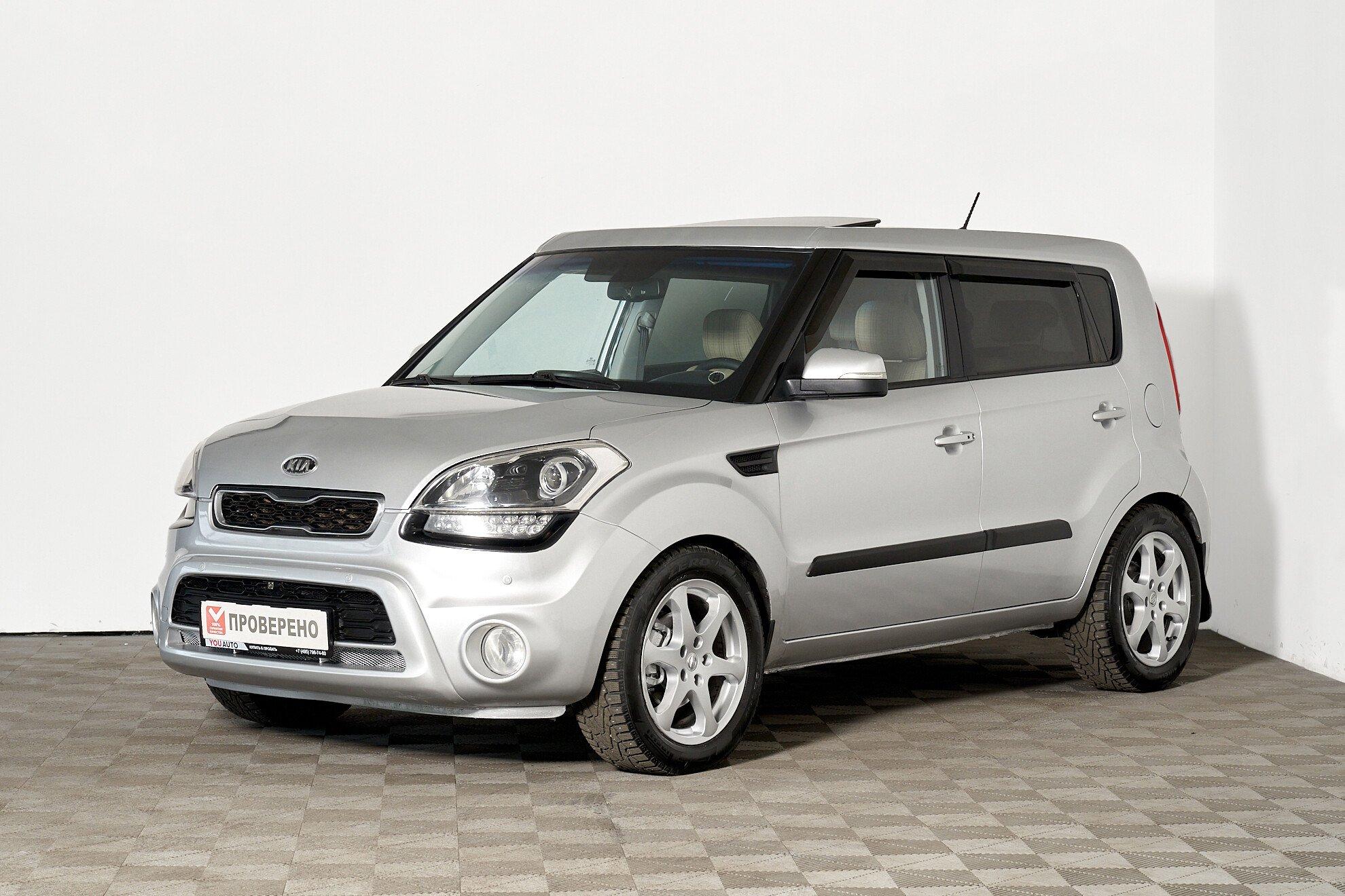 Kia Soul 2012, серебряный