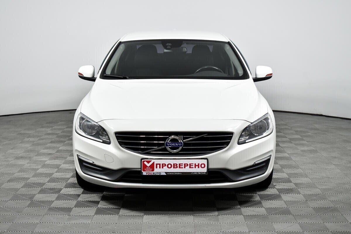 Volvo S60 2013, белый