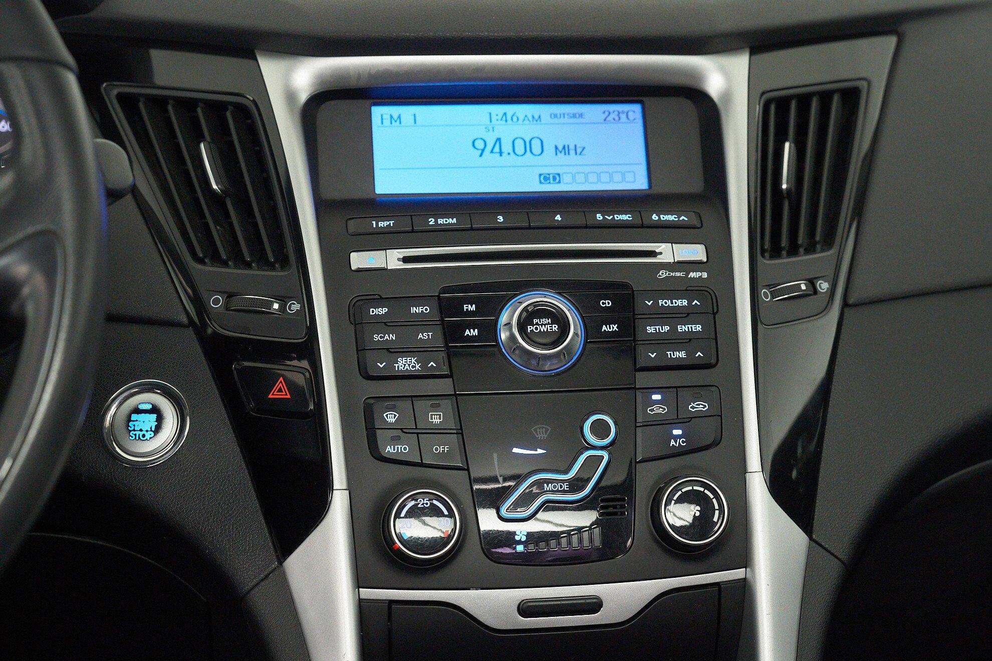 Hyundai Sonata 2010, черный