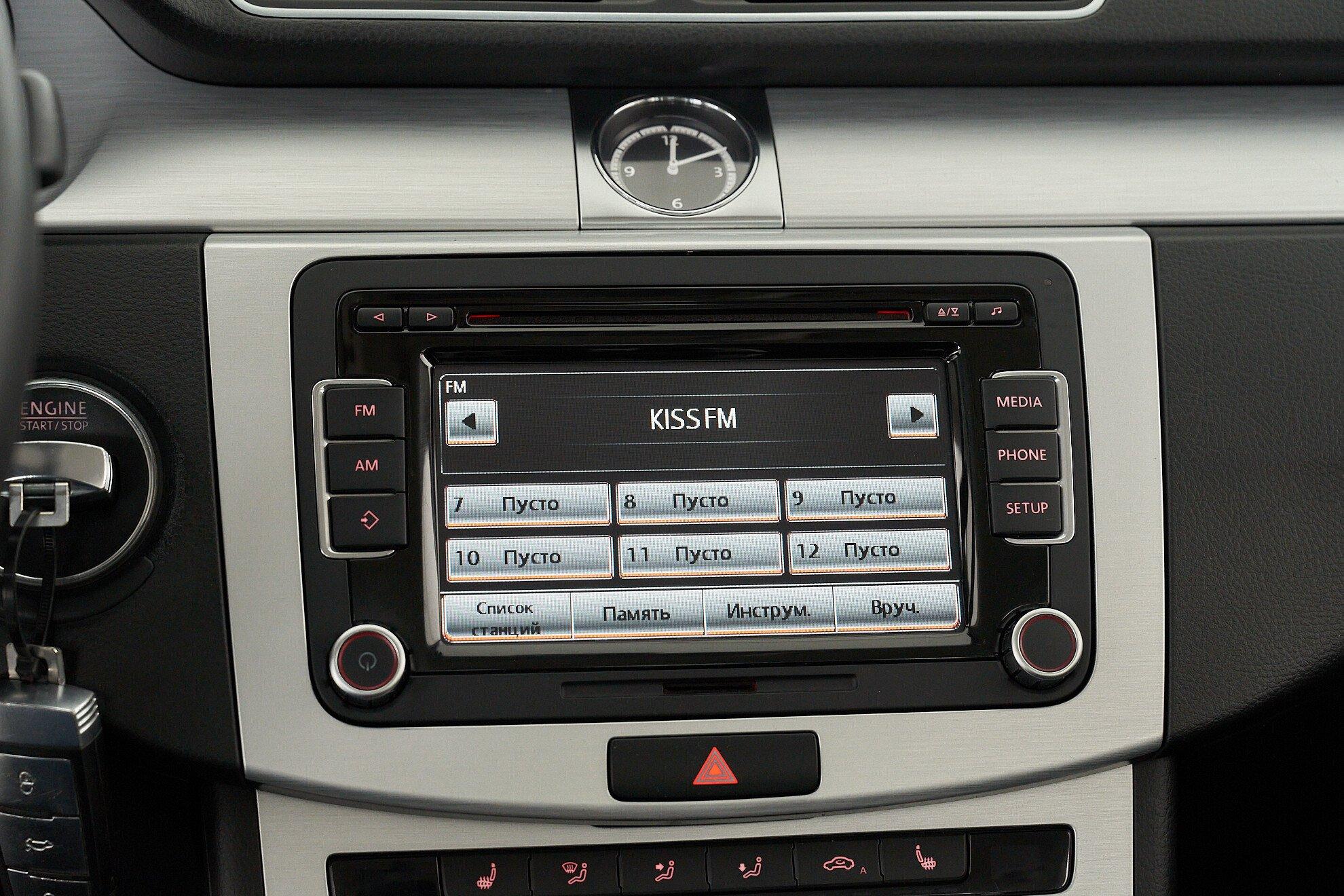 Volkswagen Passat CC 2012, черный