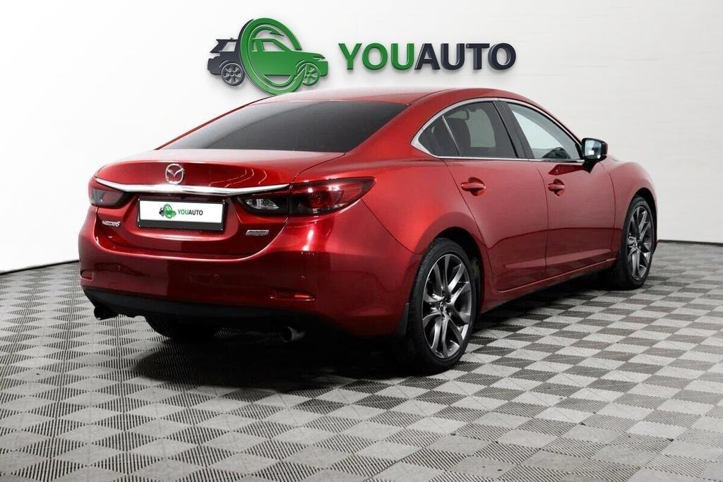 Mazda 6 2018, красный