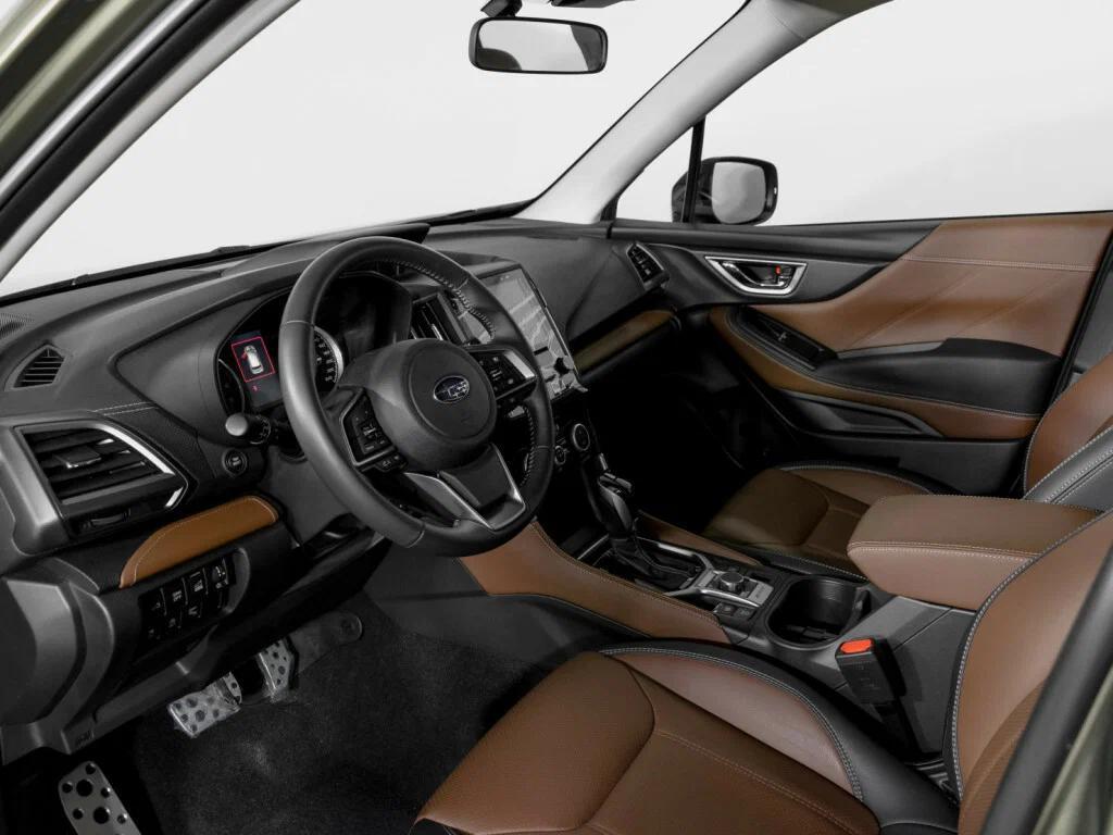 Subaru Forester 2021, зеленый