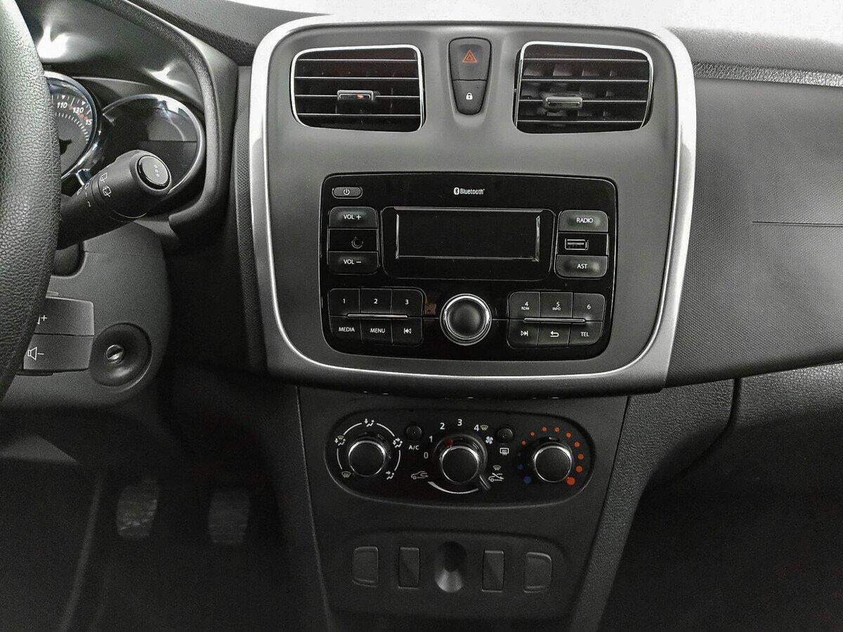 Renault Sandero 2022, синий