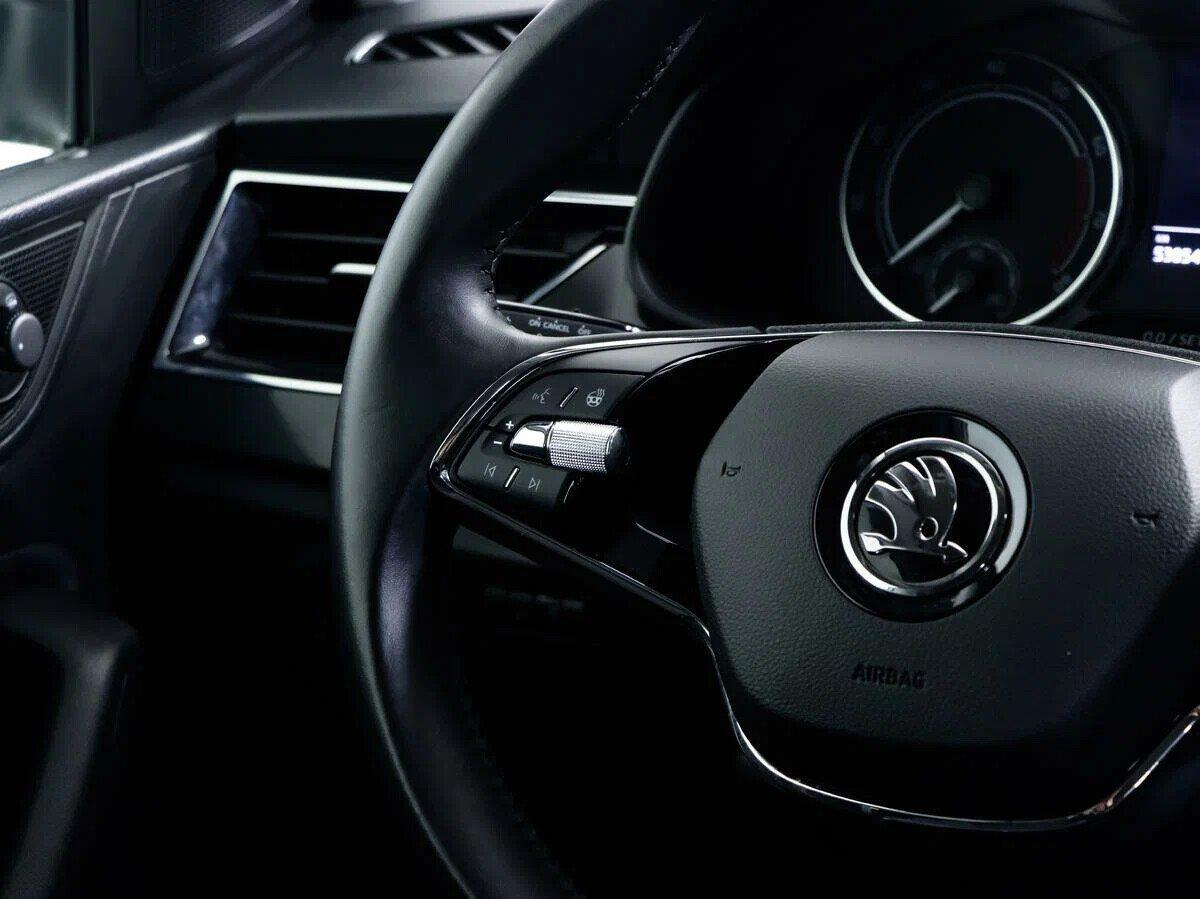 Skoda Rapid 2021, белый