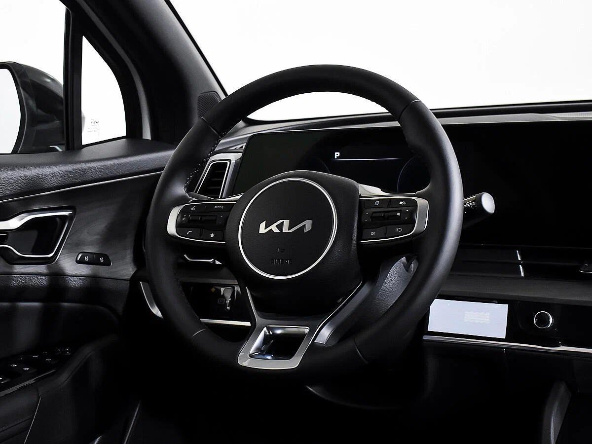 Kia Sportage 2023, белый