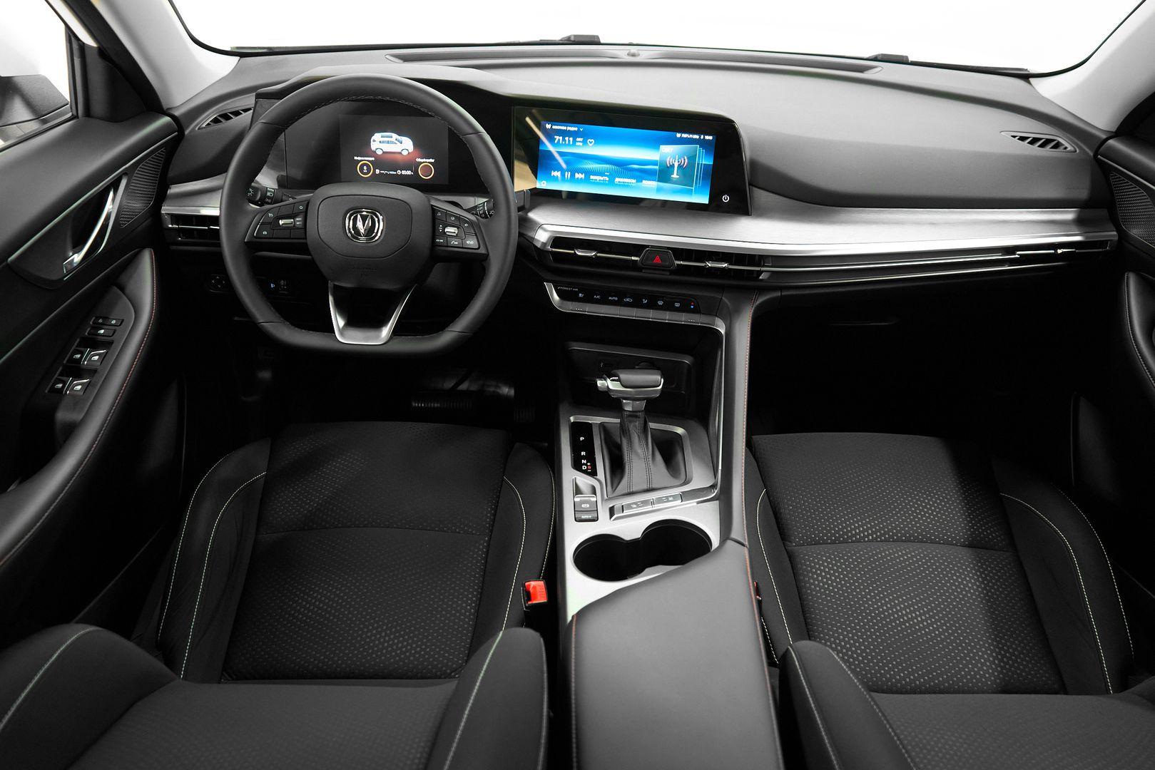 Changan CS35 Plus 2024, белый