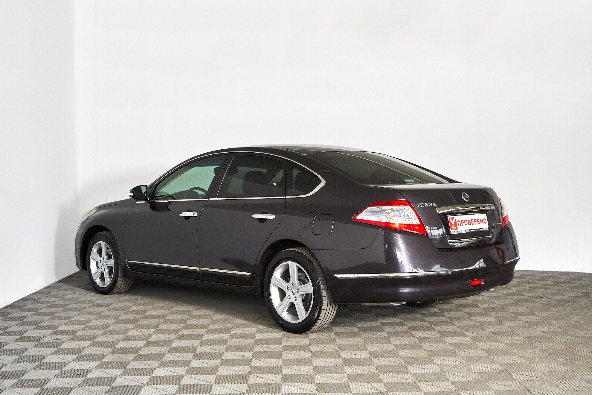 Nissan Teana 2011, серый