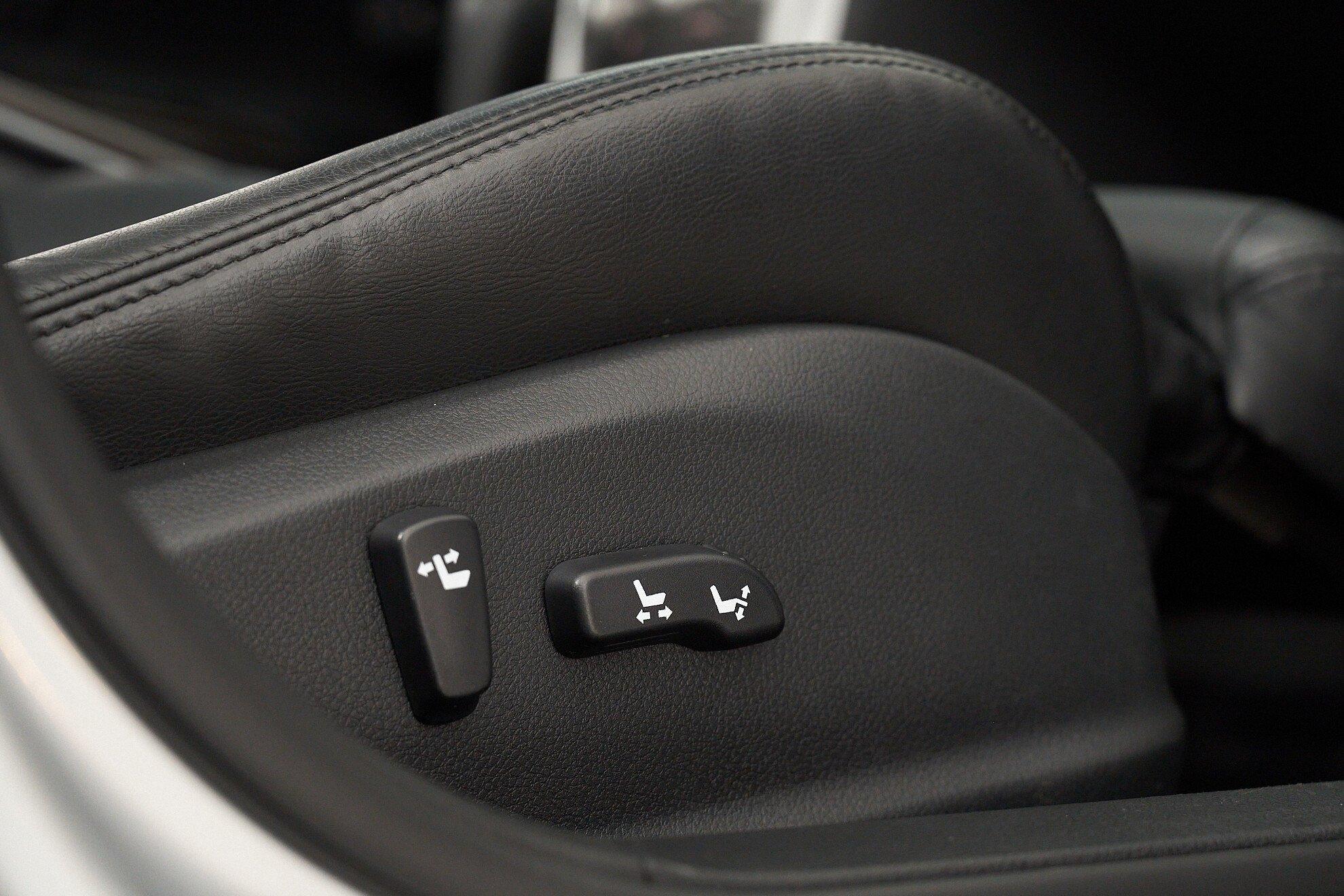 Nissan Teana 2012, серебряный