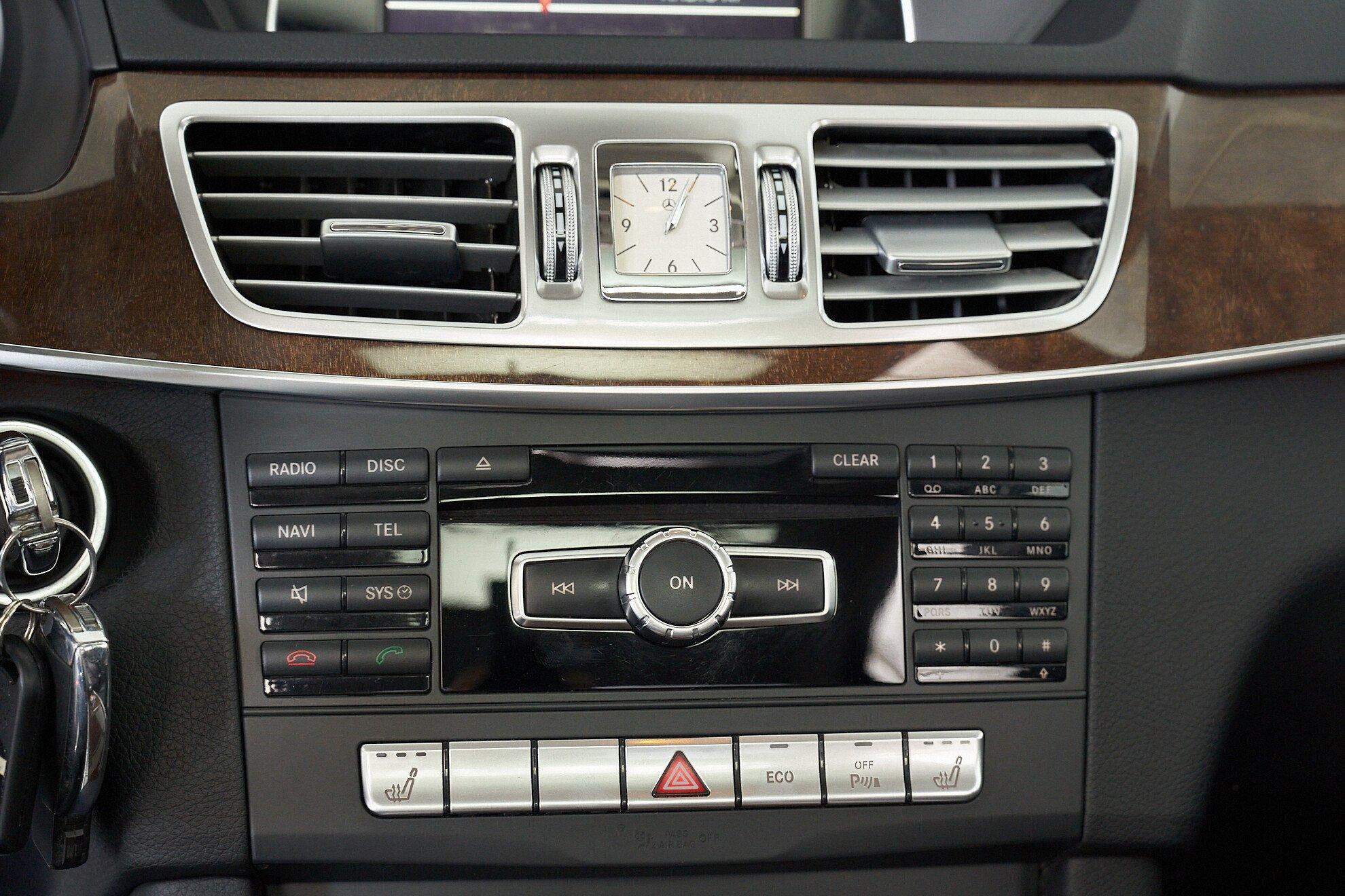 Mercedes-Benz E-Класс 2014, черный