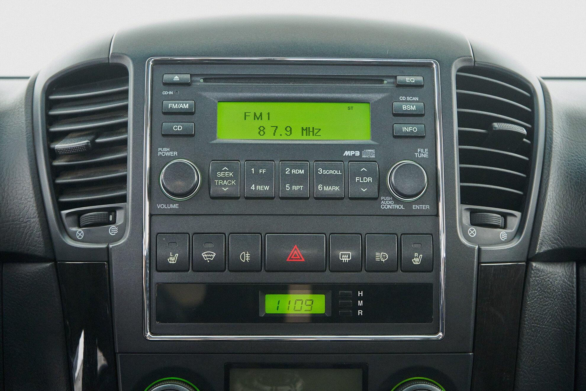 Kia Sorento 2008, серебряный