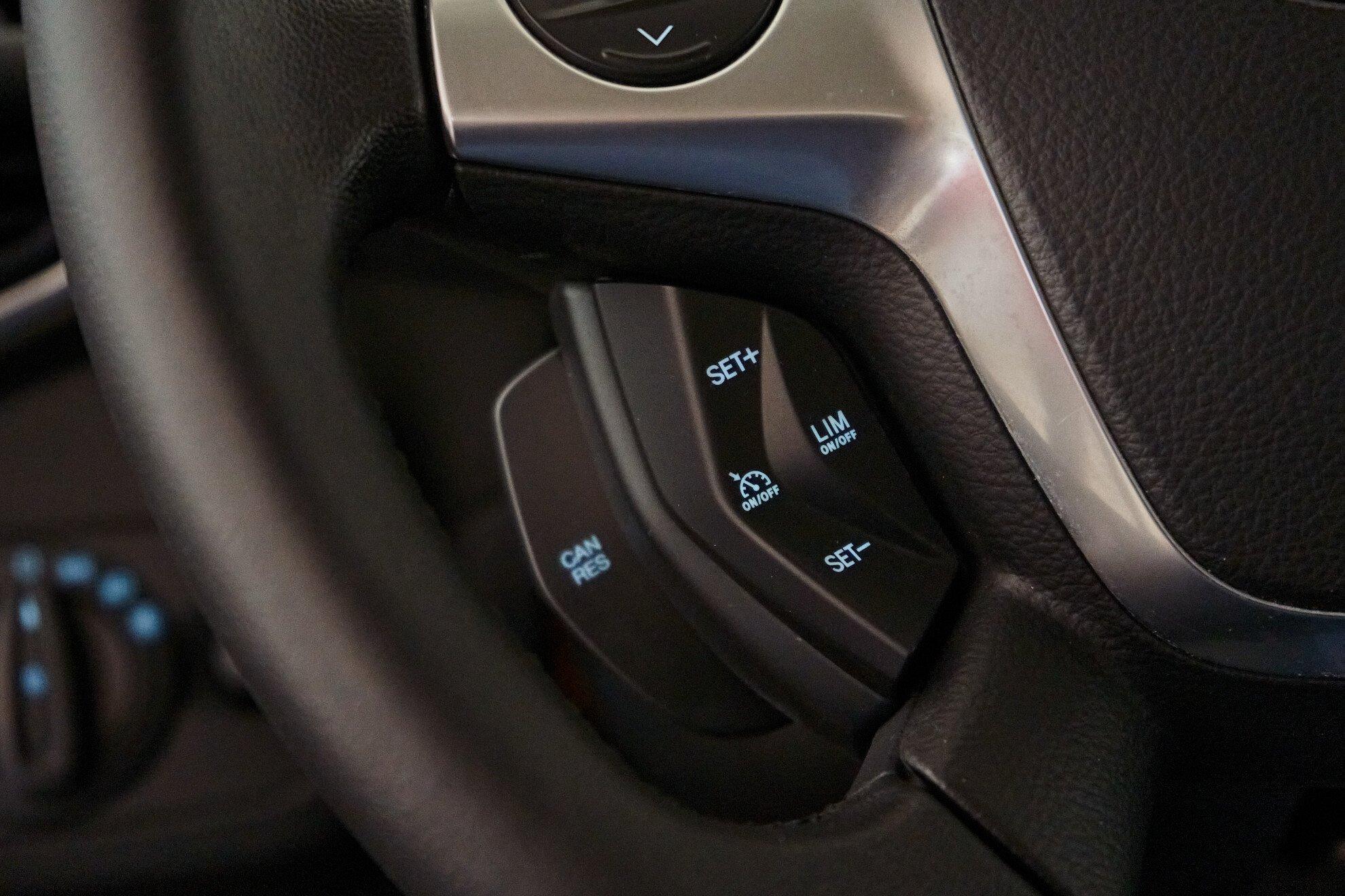Ford Kuga 2013, коричневый
