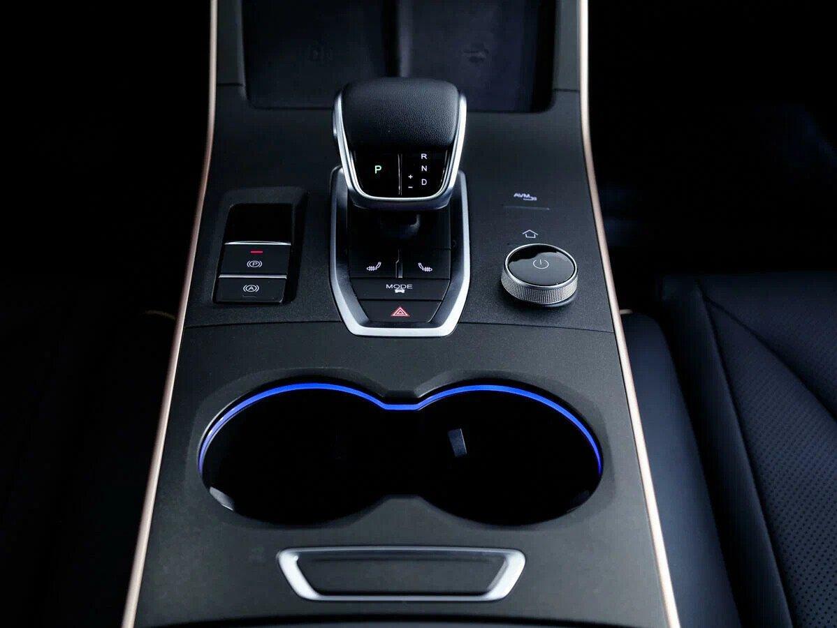 Omoda C5 2022, синий