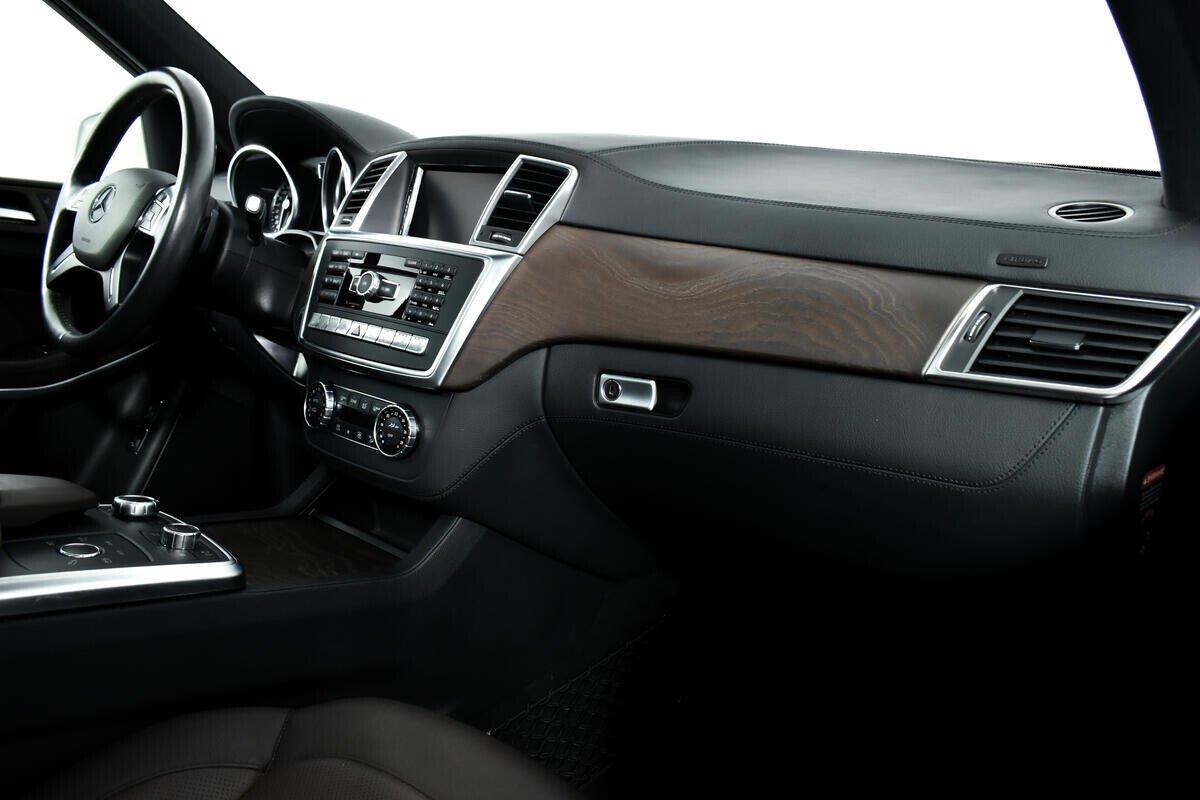 Mercedes-Benz GL-Класс 2014, белый