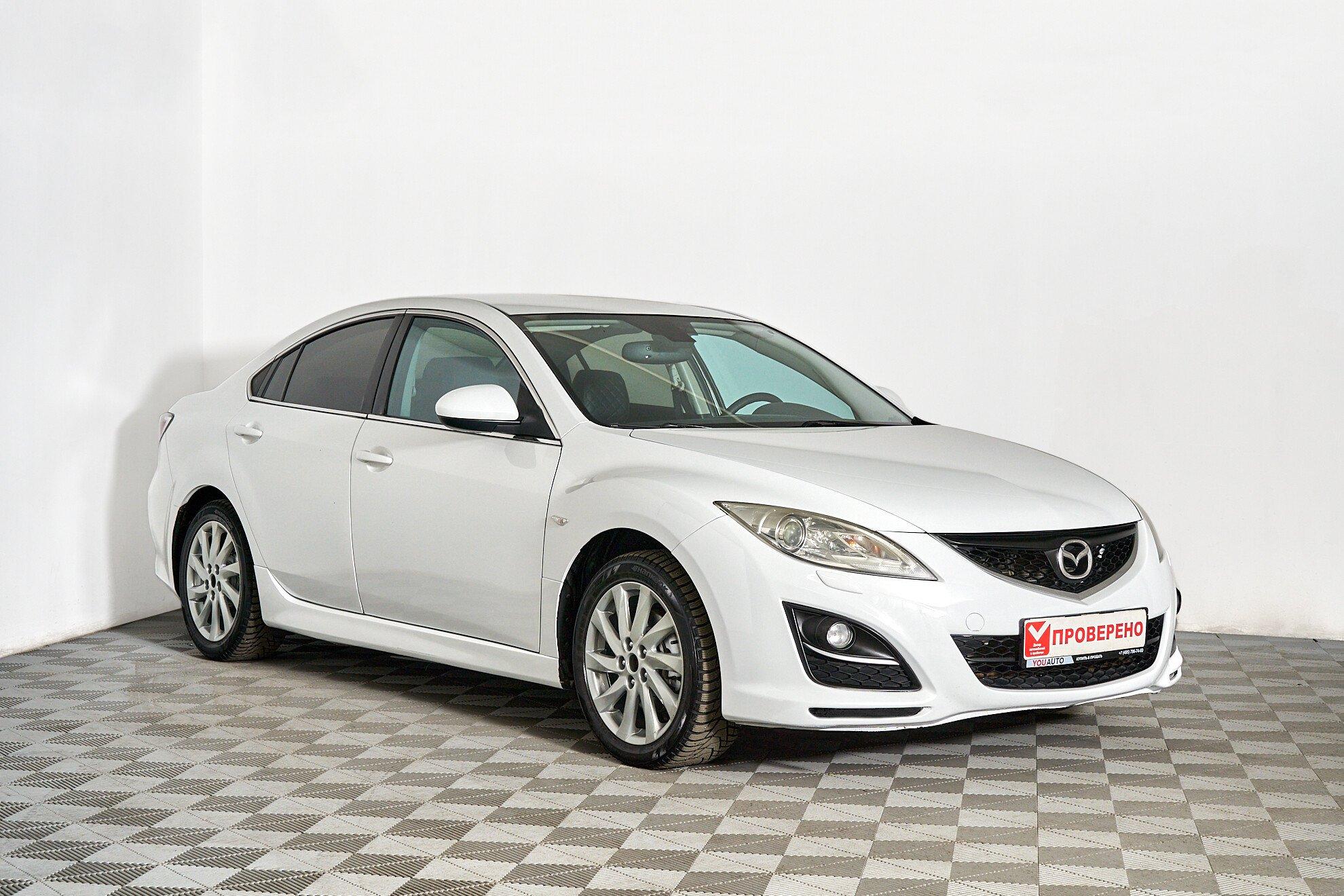 Mazda 6 2010, белый
