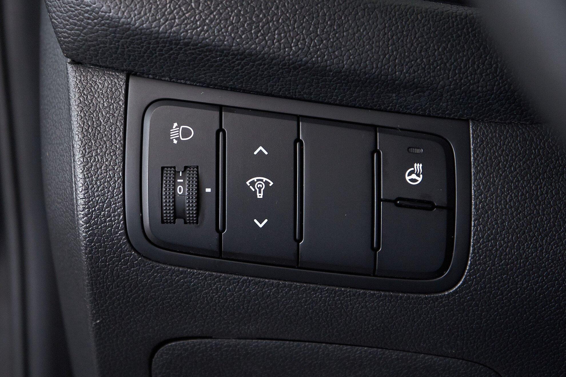 Kia Ceed 2014, черный