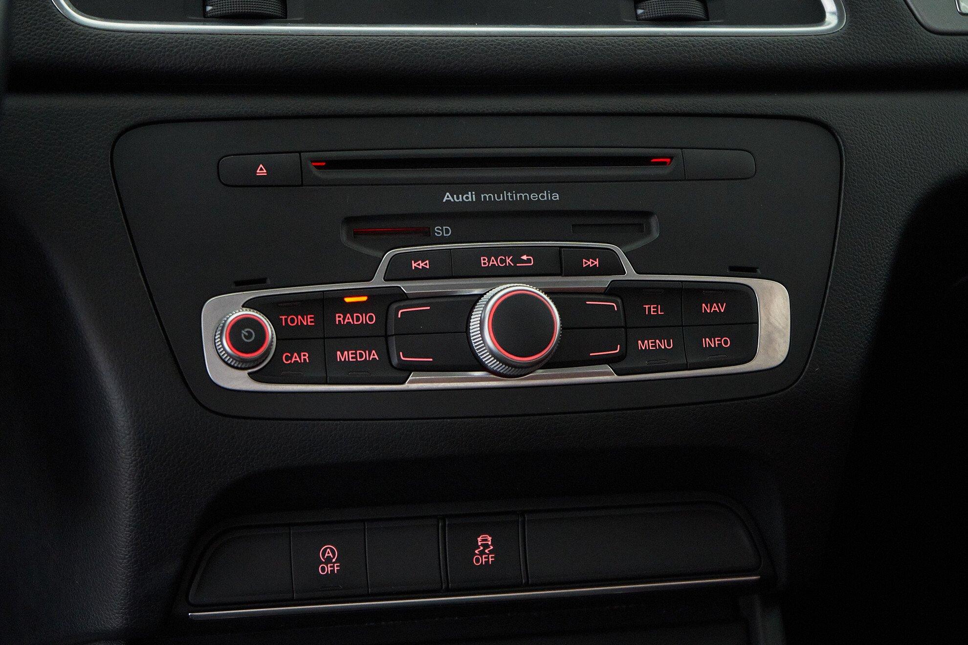 Audi Q3 2014, белый