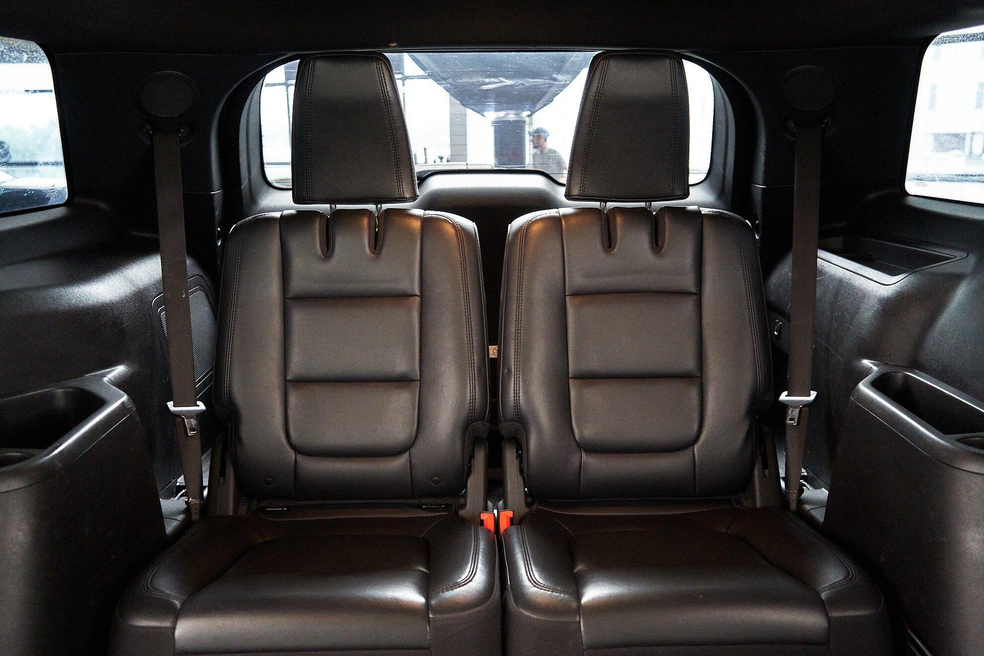 Ford Explorer 2014, серый