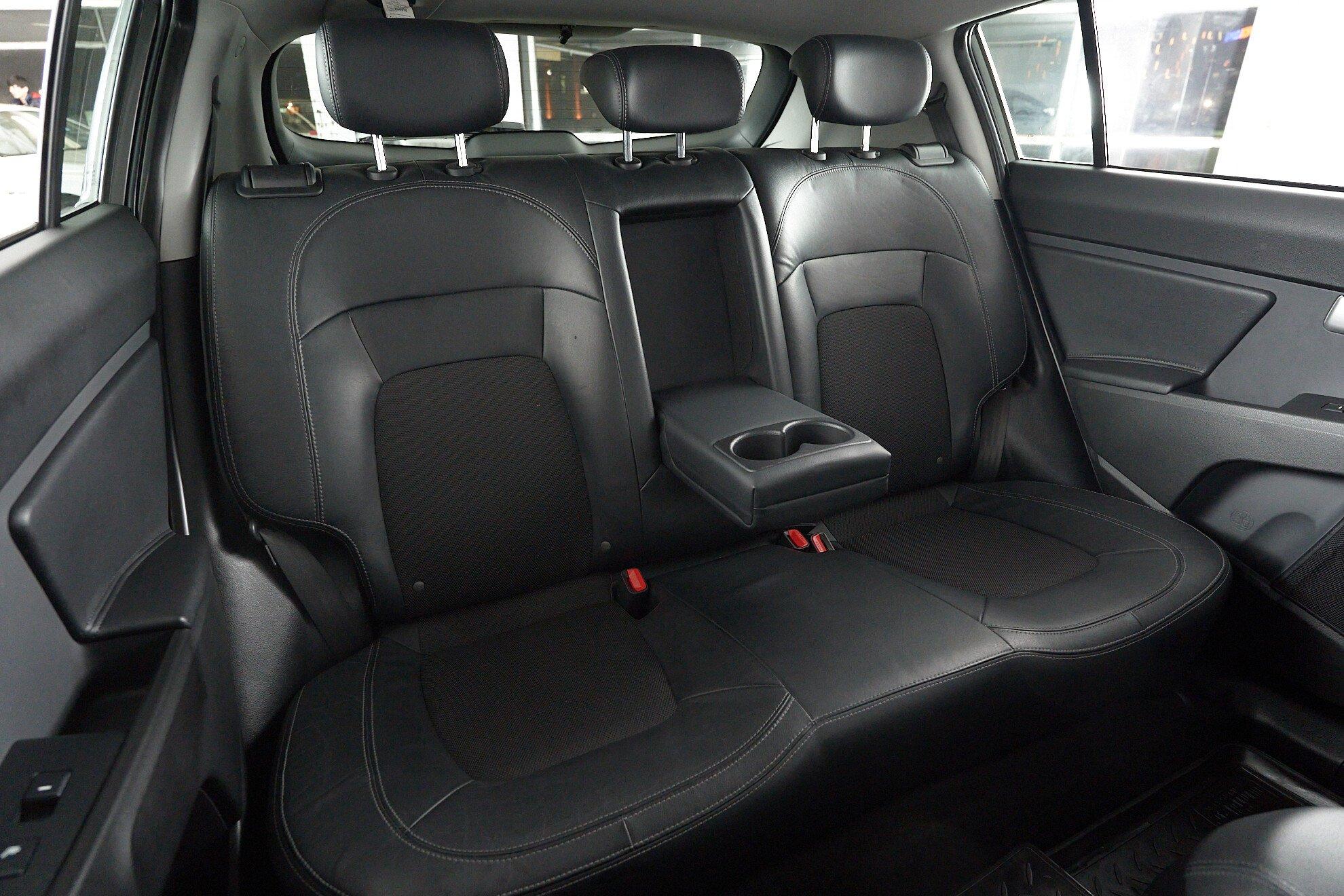 Kia Sportage 2012, серый