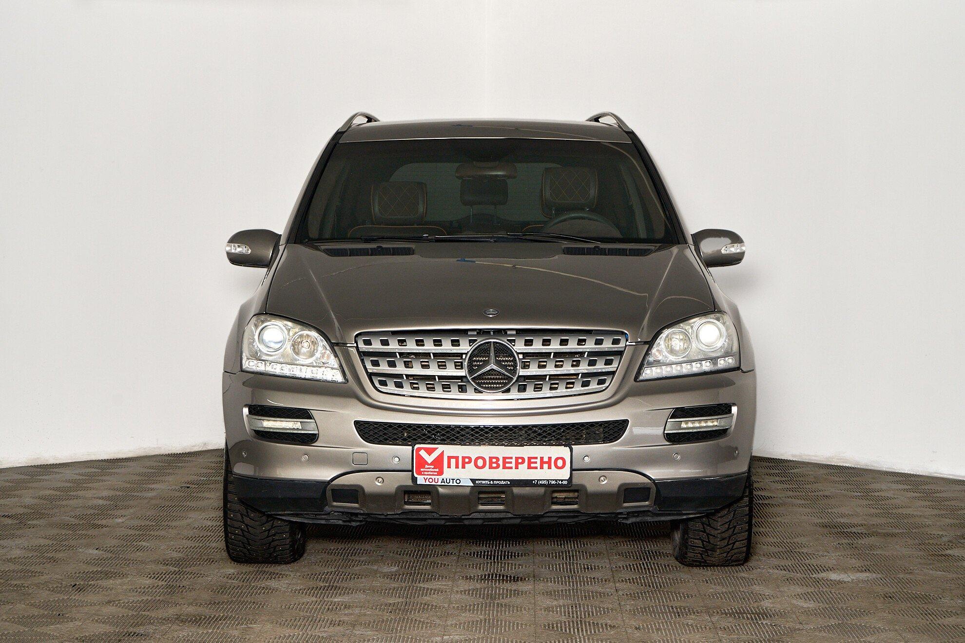 Mercedes-Benz M-Класс 2007, серебряный