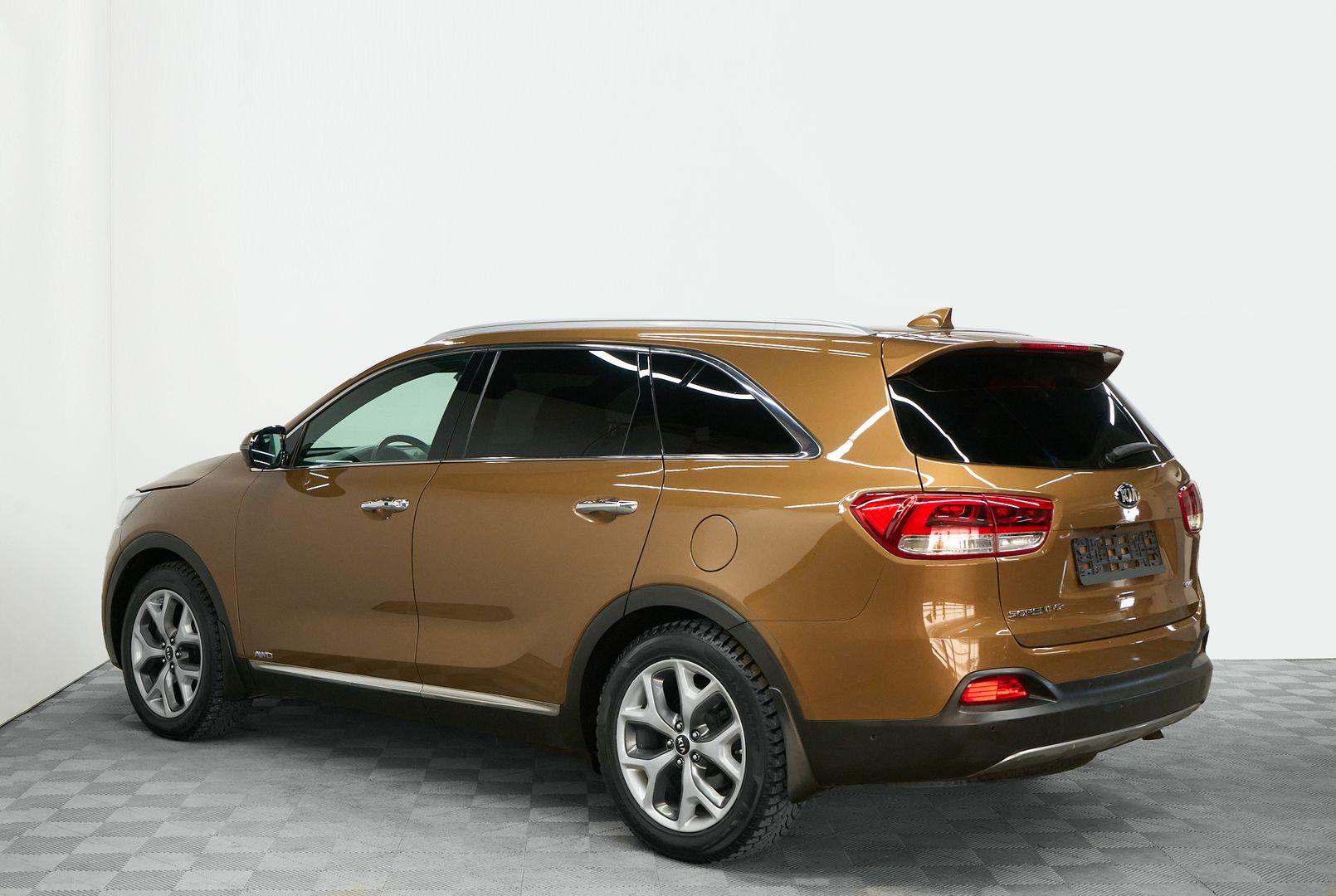 Kia Sorento 2017, коричневый