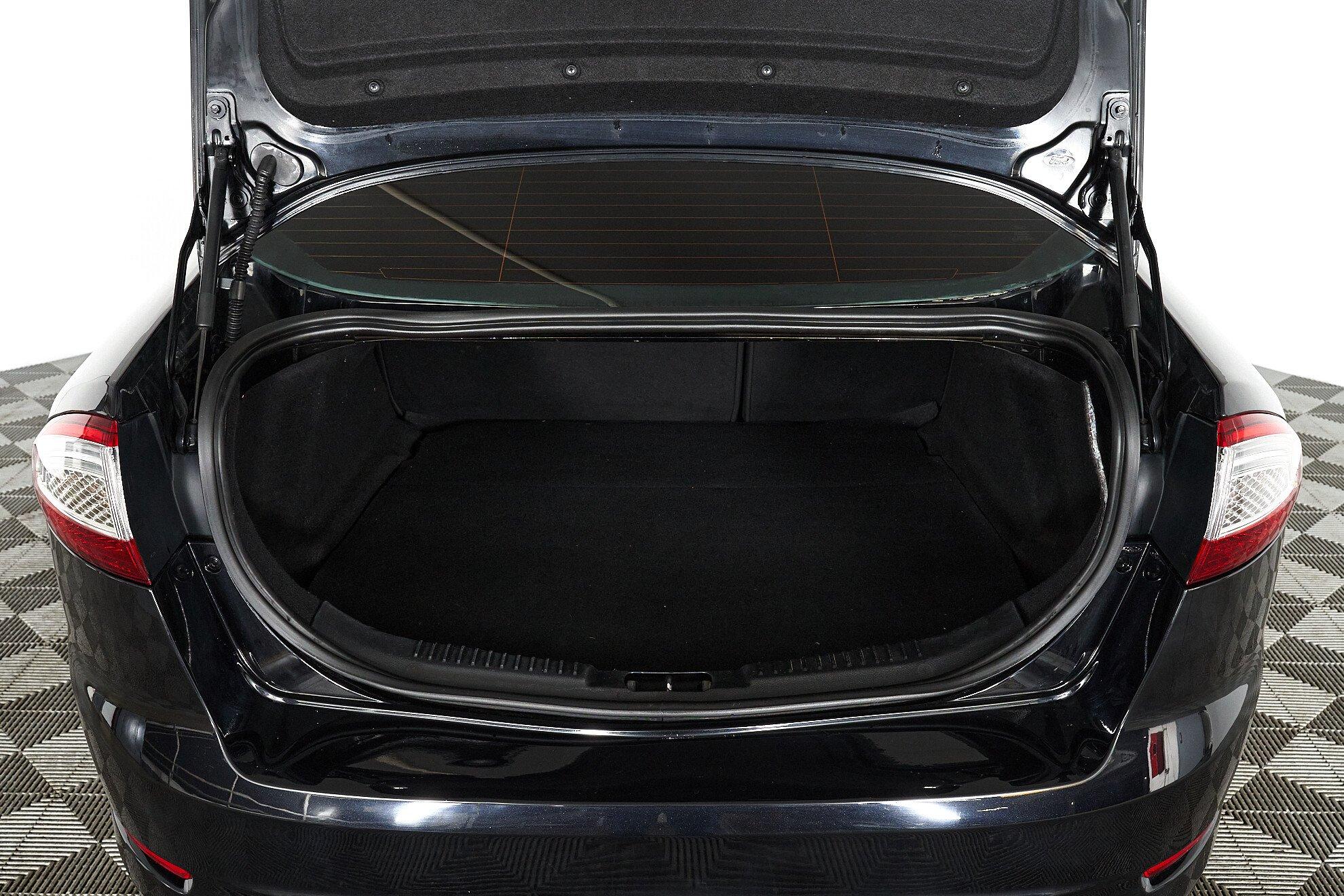 Ford Mondeo 2013, черный