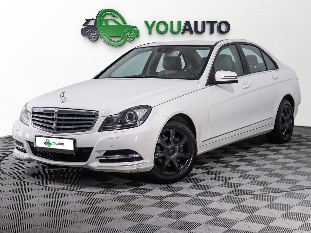 Mercedes-Benz C-Класс 2012, белый