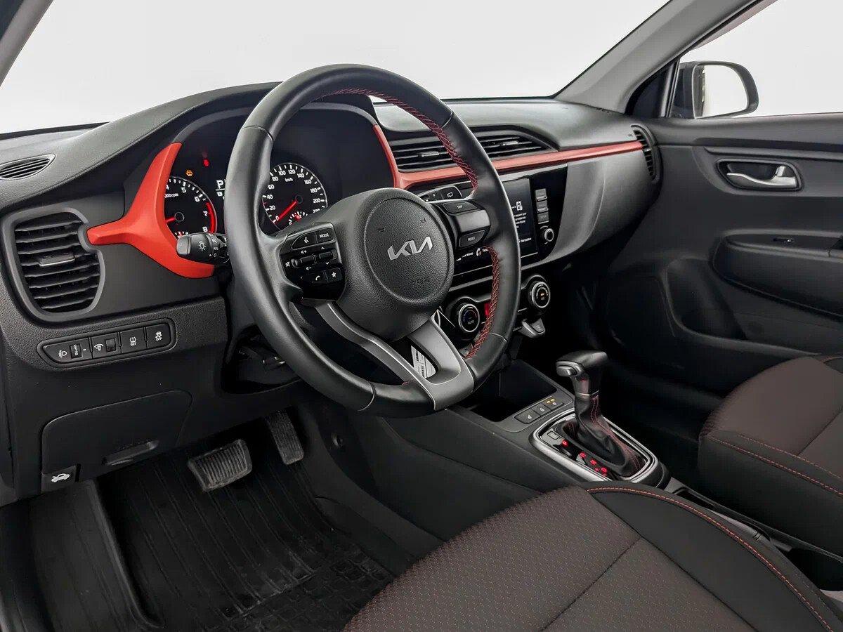 Kia Rio 2022, черный