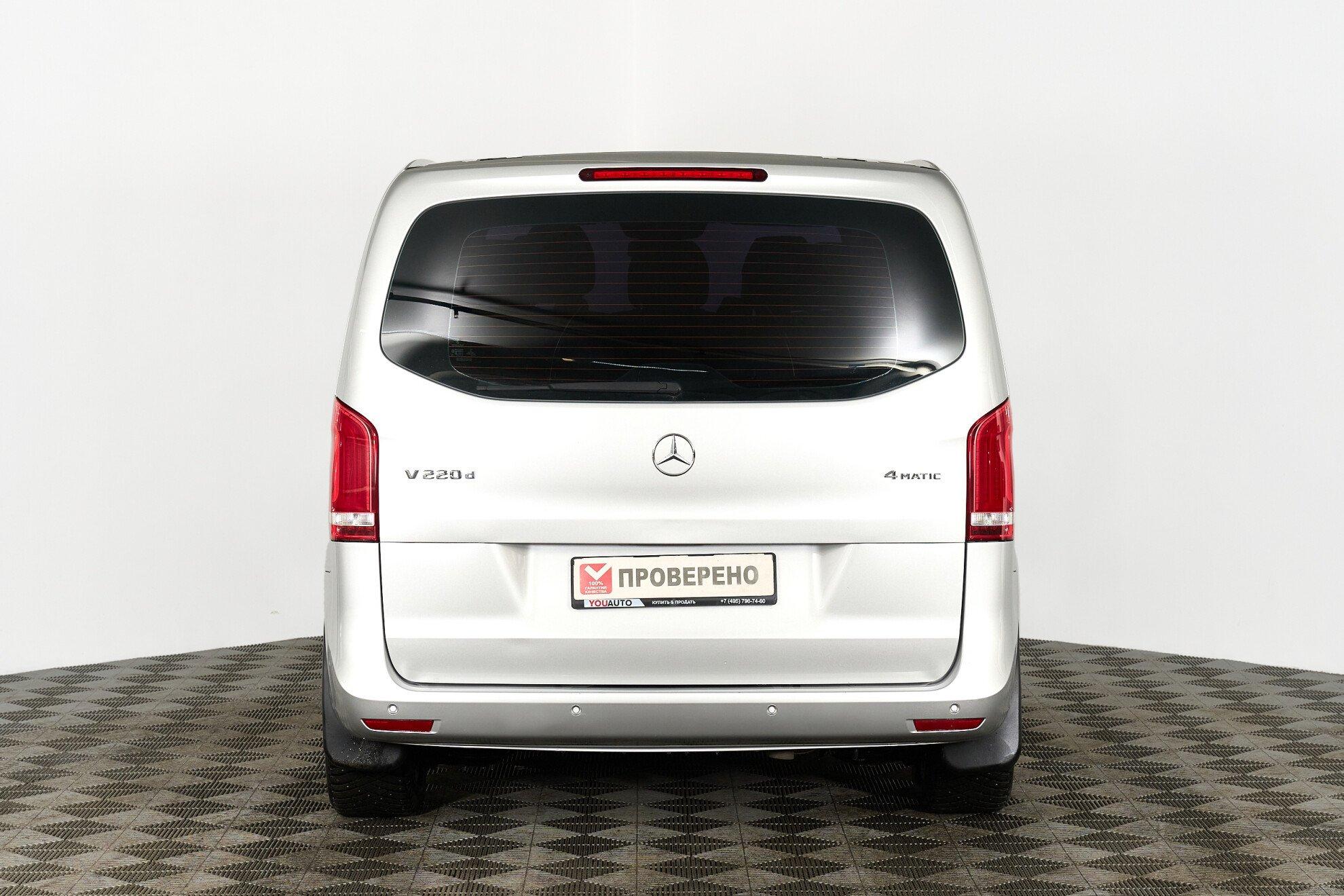 Mercedes-Benz V-Класс 2017, серебряный