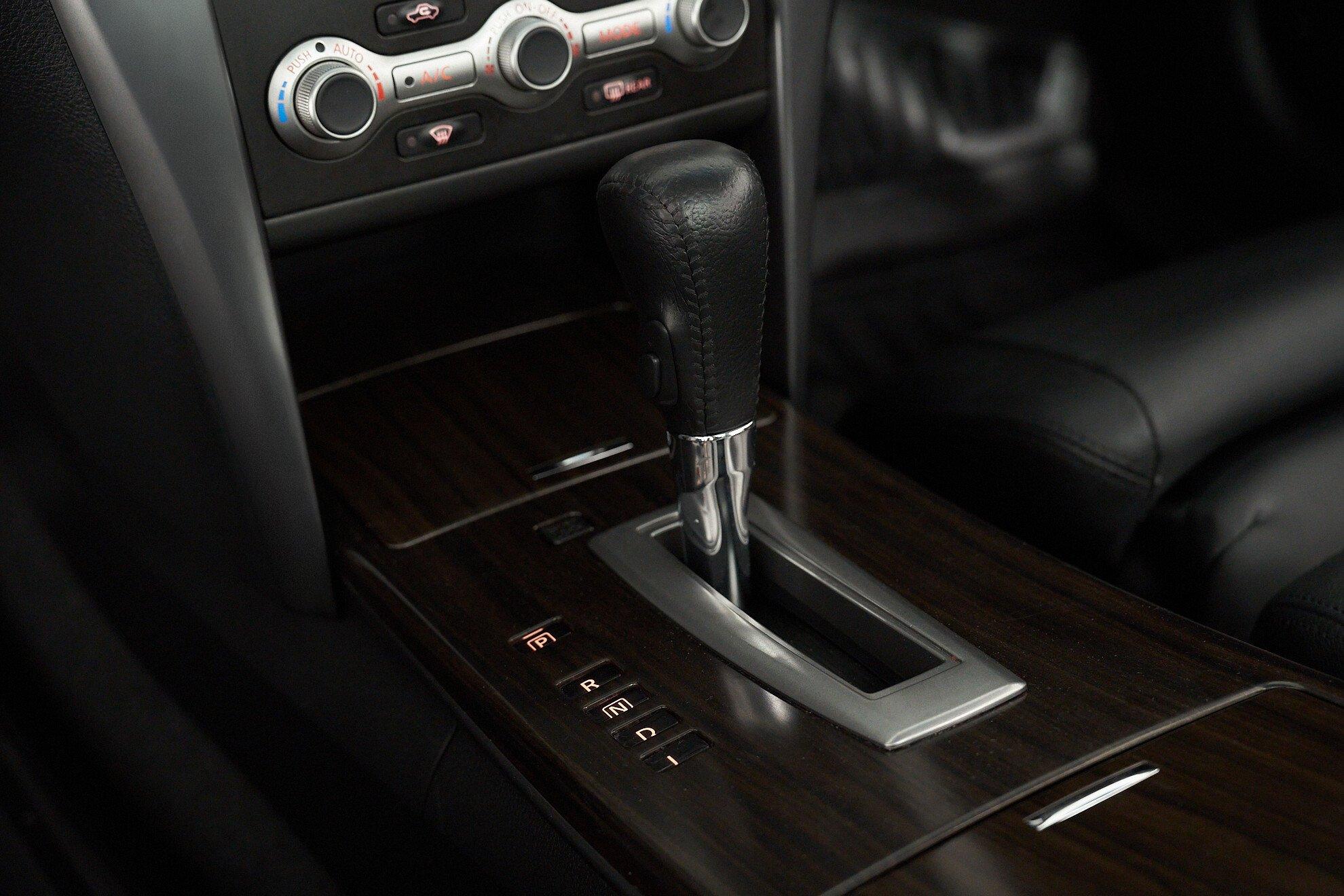 Nissan Teana 2012, серебряный