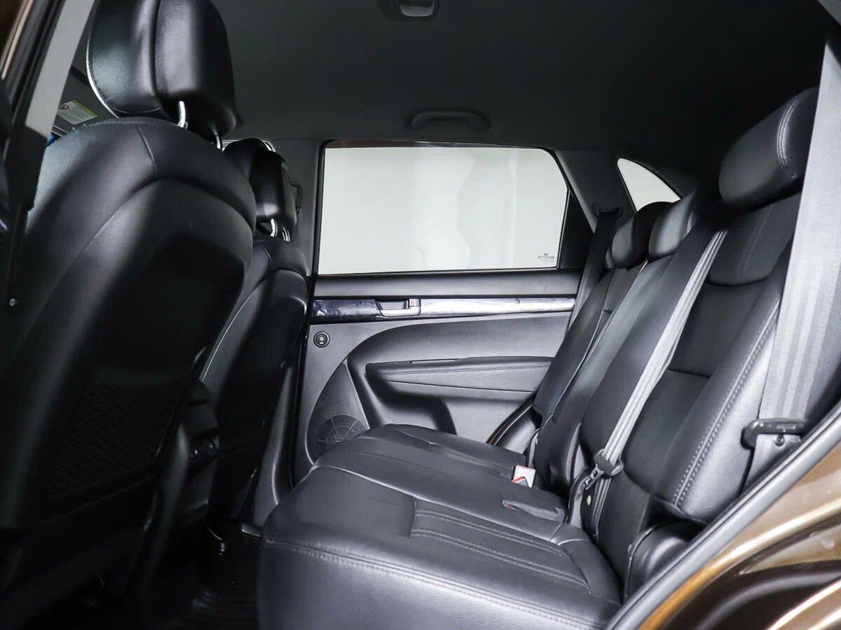 Kia Sorento 2013, коричневый
