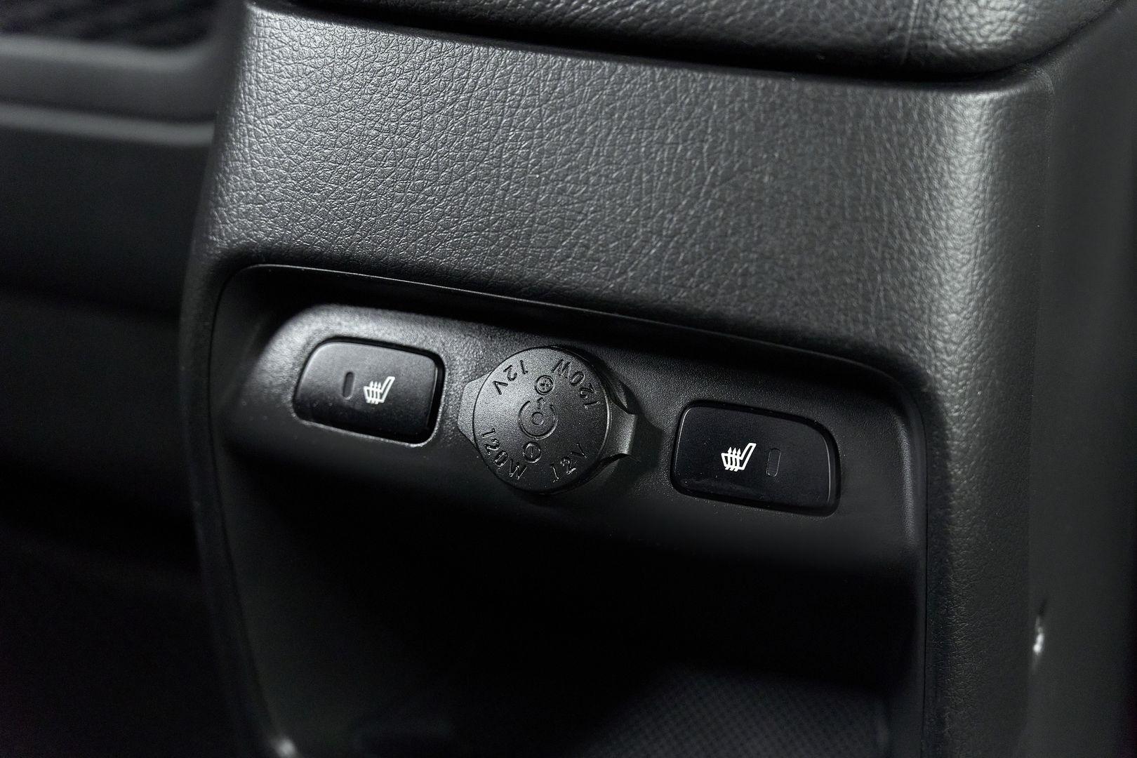 Kia Sorento 2018, белый