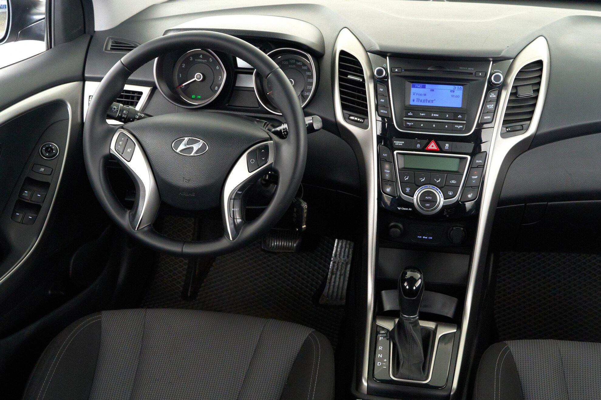 Hyundai i30 2014, коричневый