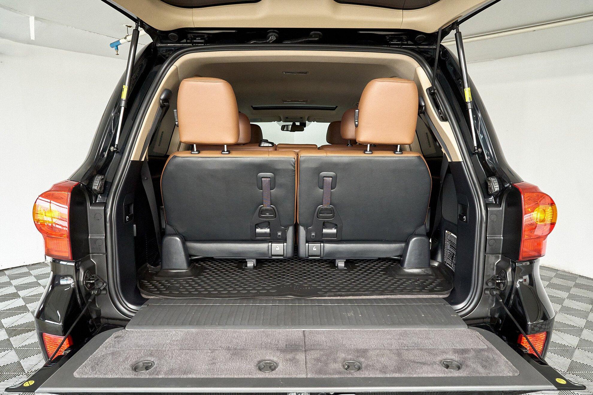 Toyota Land Cruiser 2014, черный