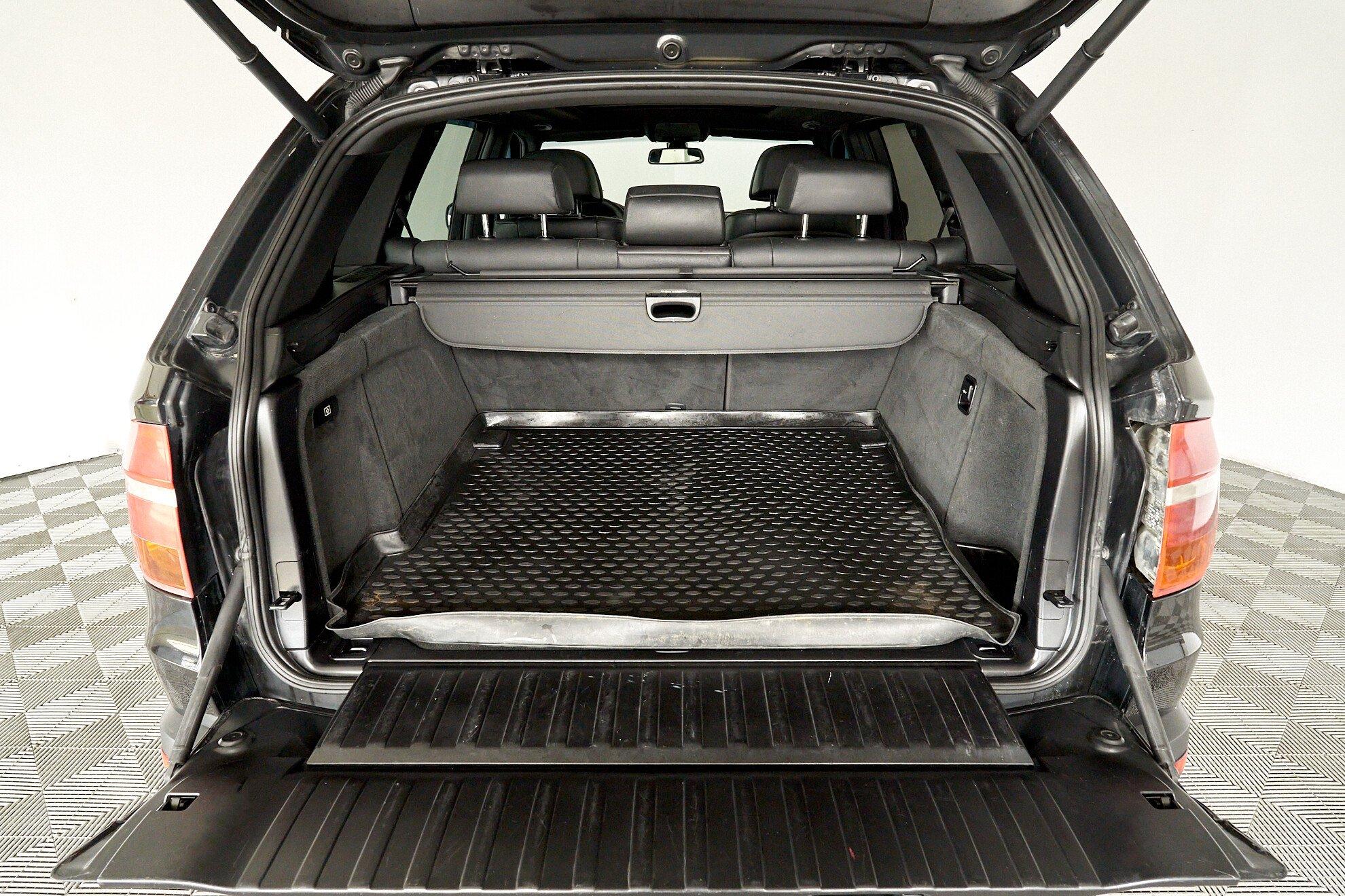 BMW X5 2009, черный
