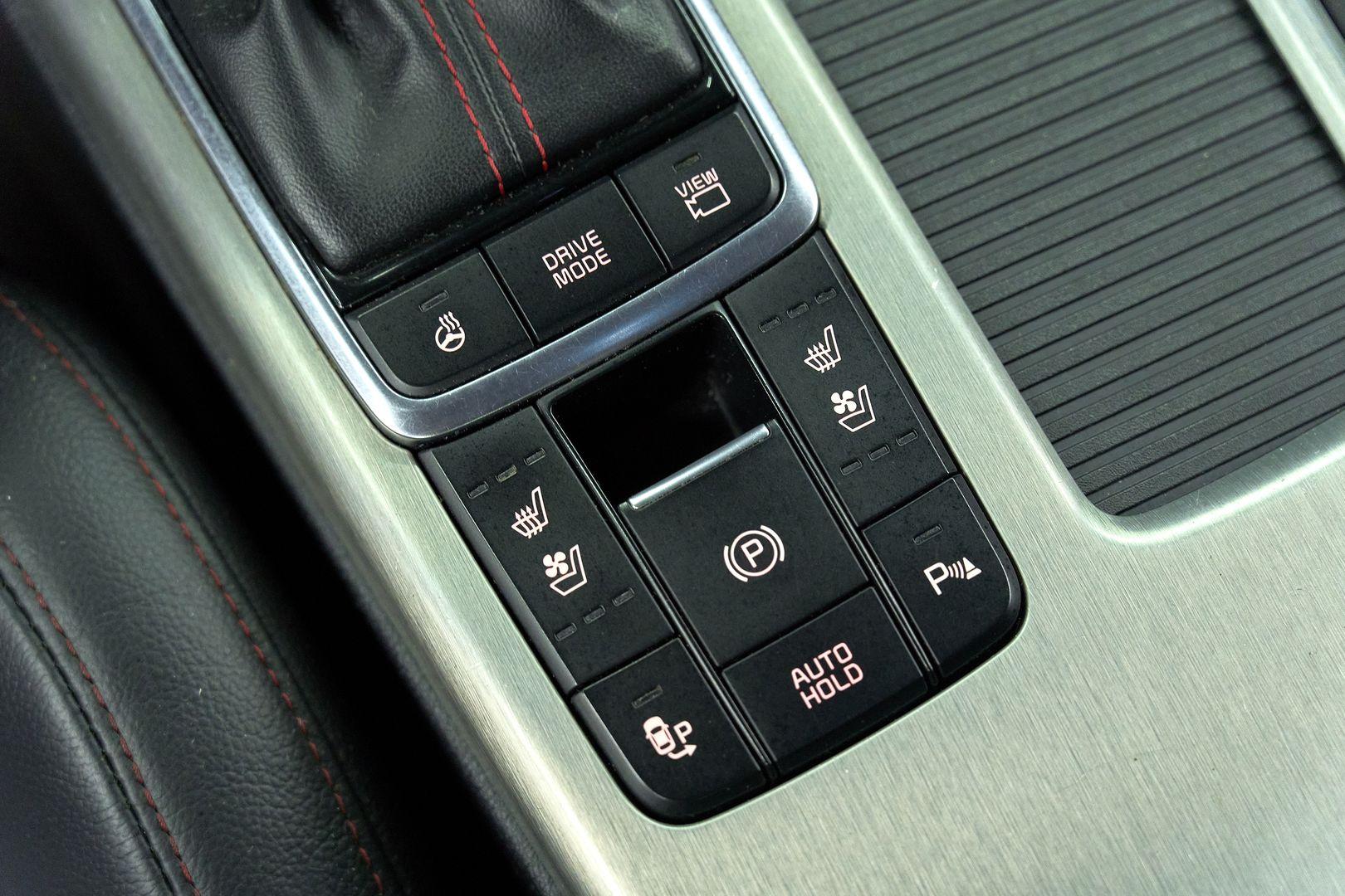 Kia Optima 2017, серый